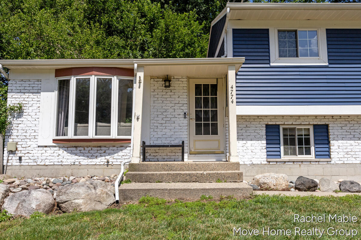 4774 Brookgate Drive Nw Property Photo 6