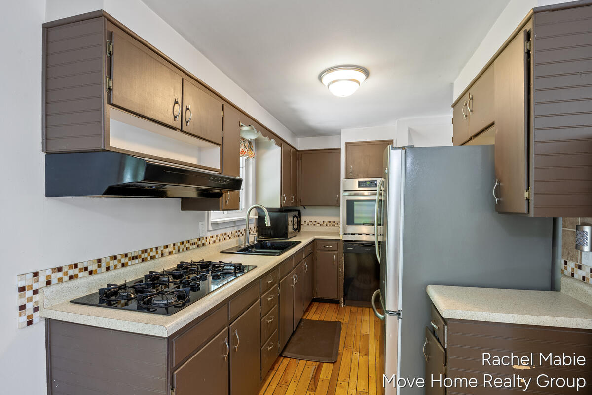4774 Brookgate Drive Nw Property Photo 12