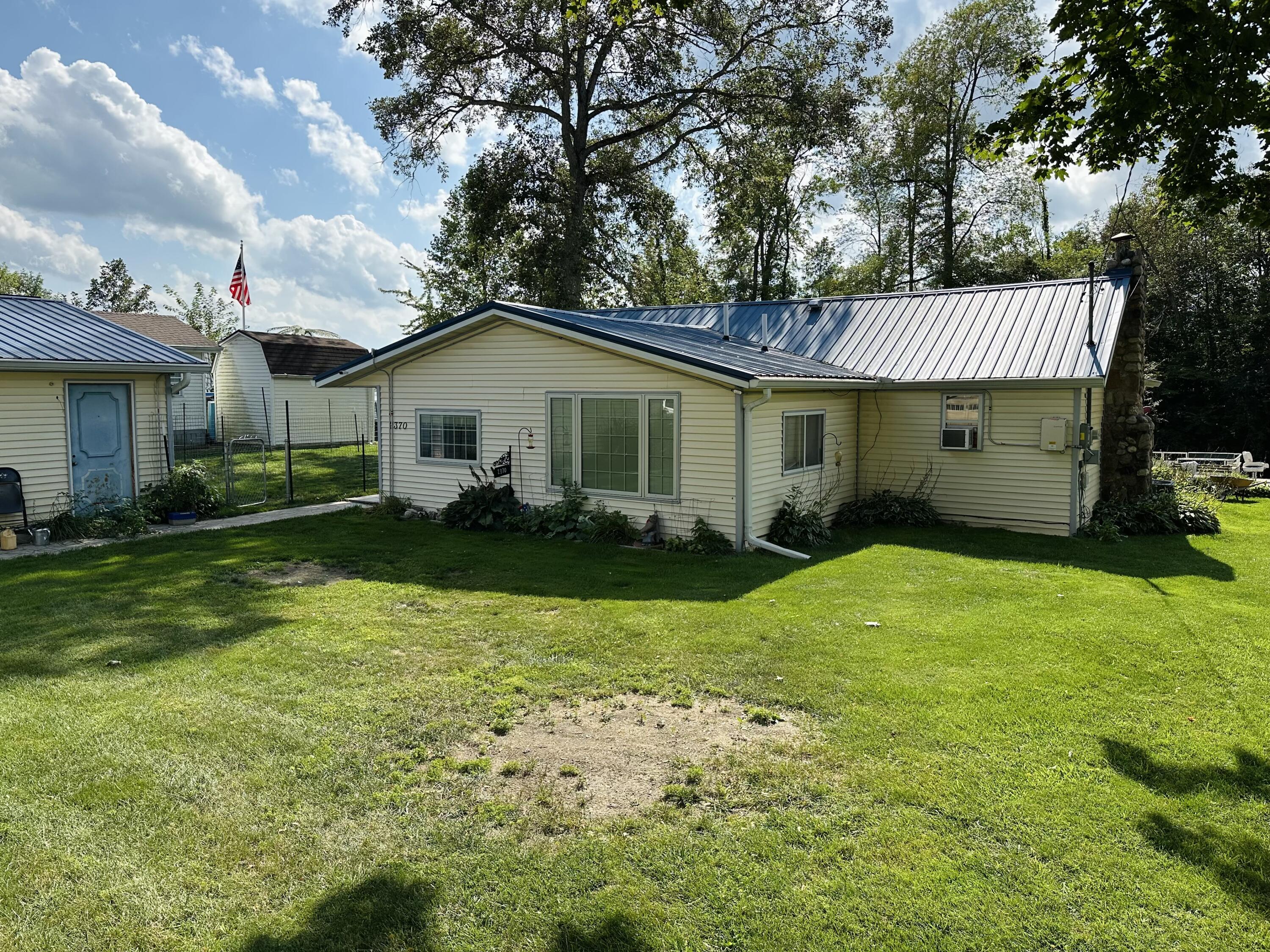2370 Cedar Drive Property Photo 1