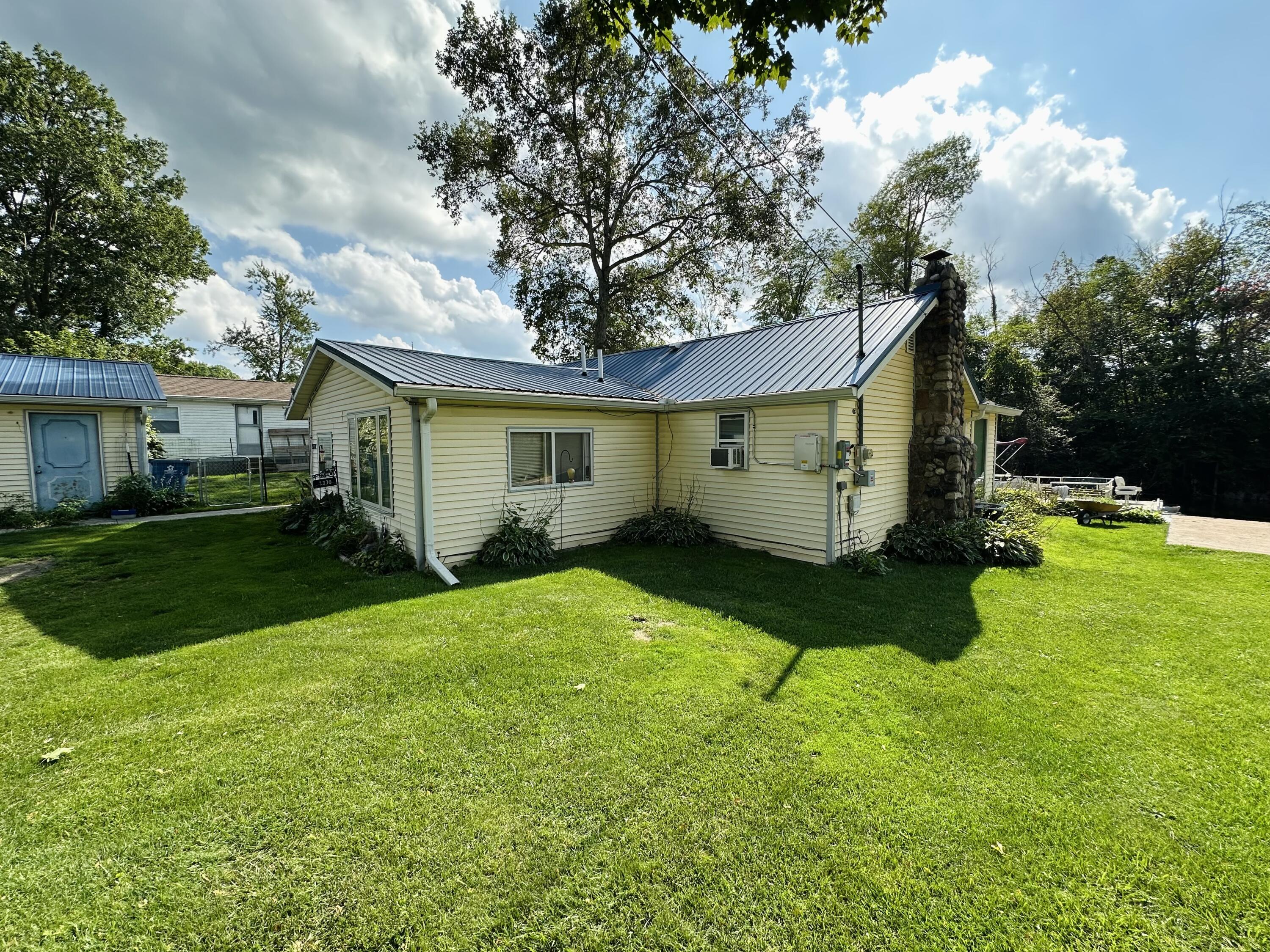 2370 Cedar Drive Property Photo 4
