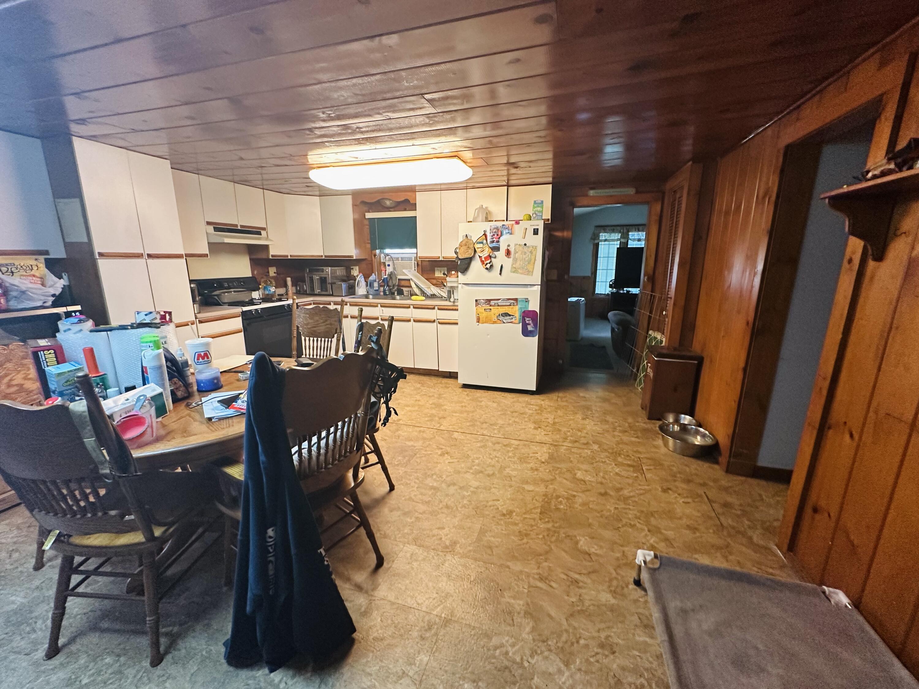 2370 Cedar Drive Property Photo 15