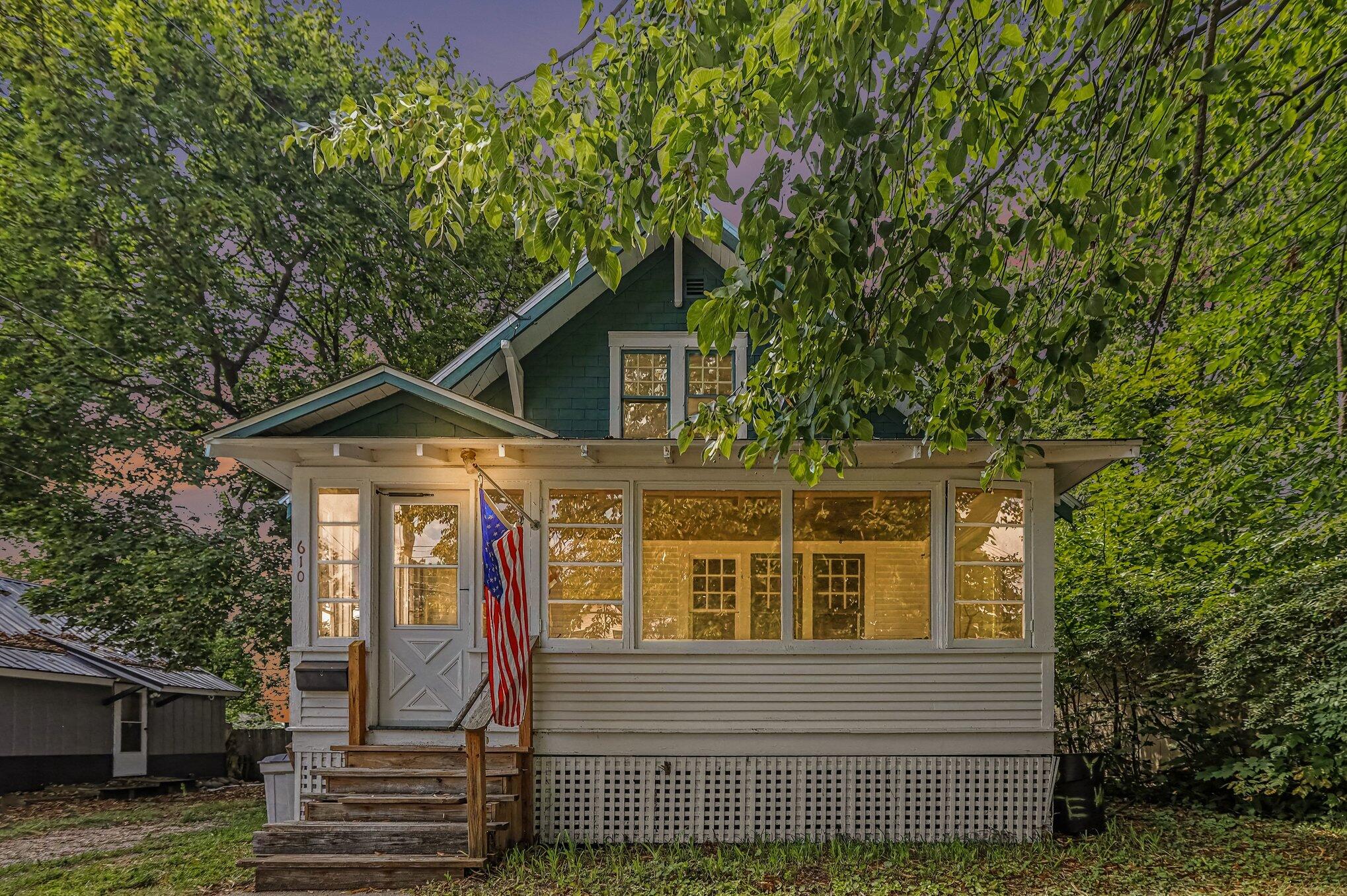 610 Cherry Street Property Photo 1