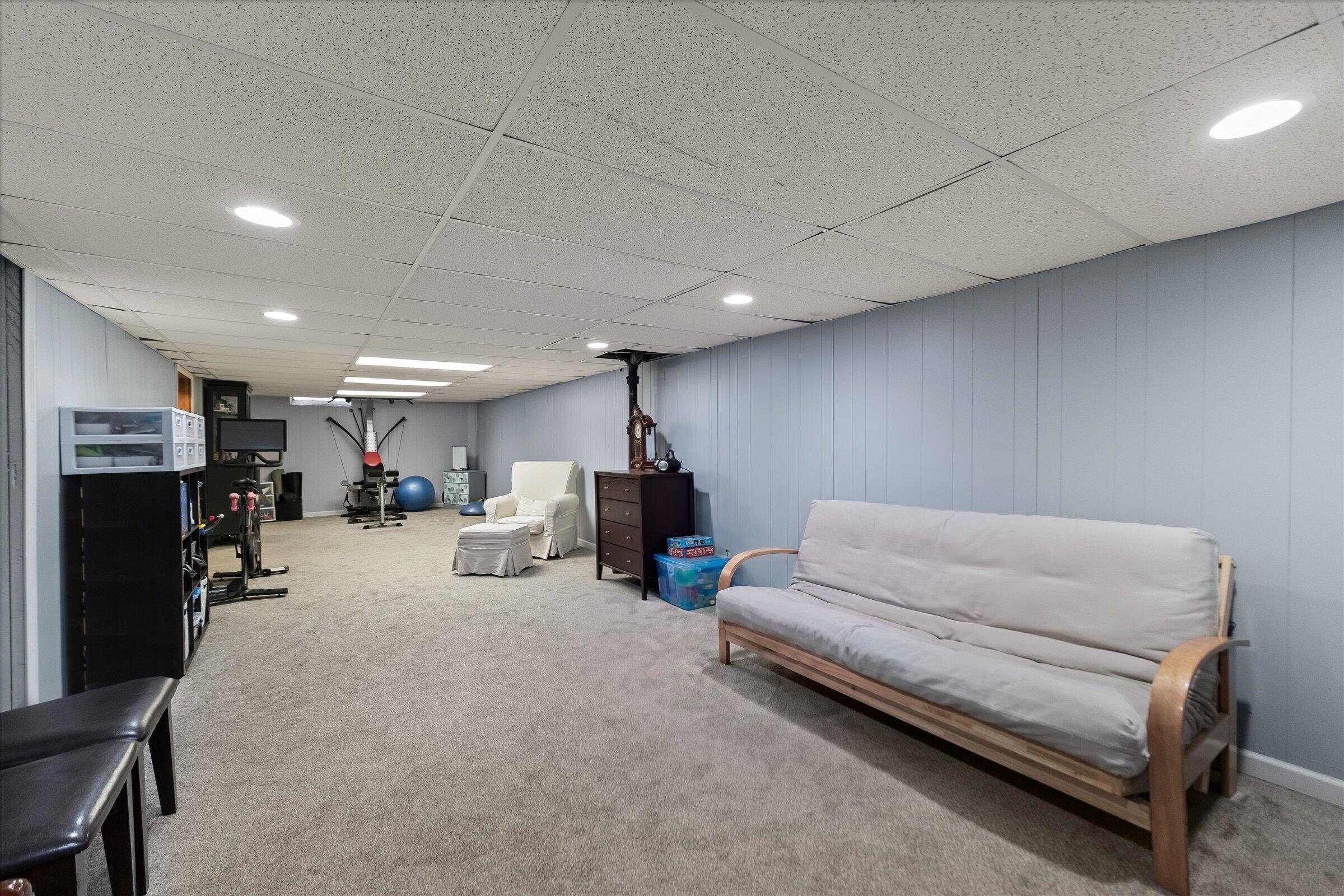 16943 Elizabeth Street Property Photo 26
