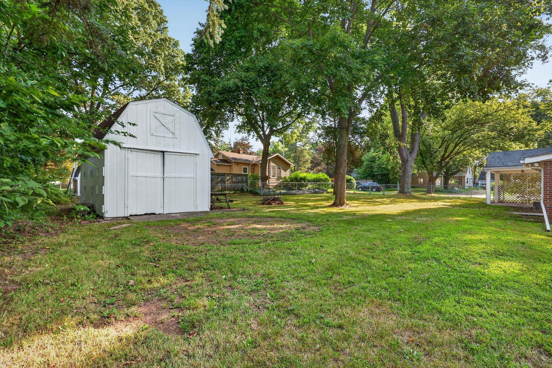 539 Coolidge Avenue Property Photo 41
