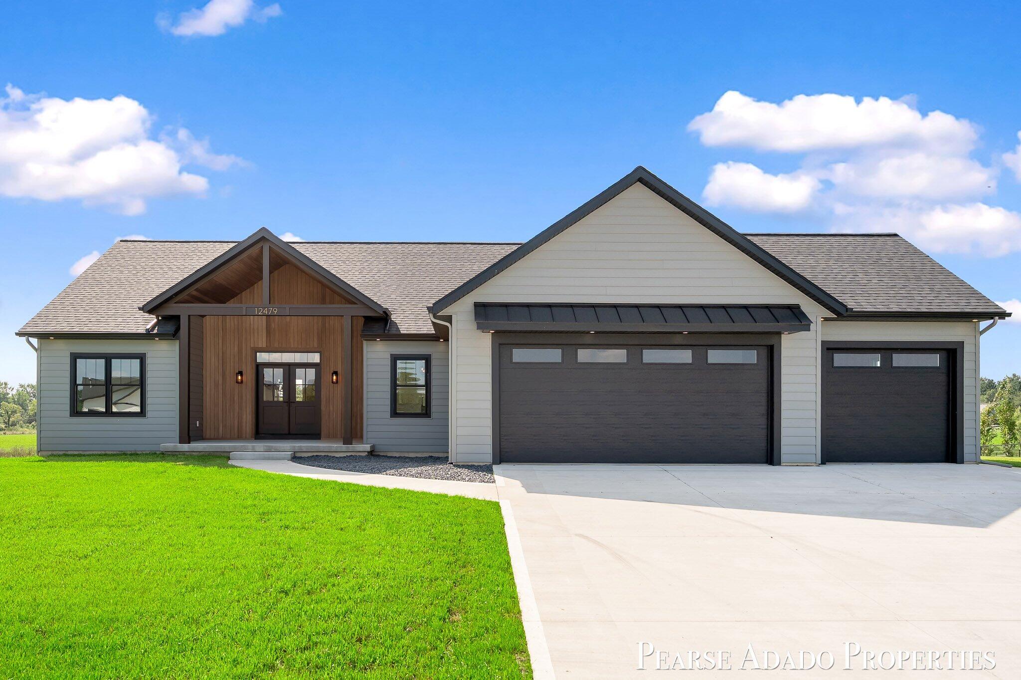 12479 Nora Court Property Photo 1