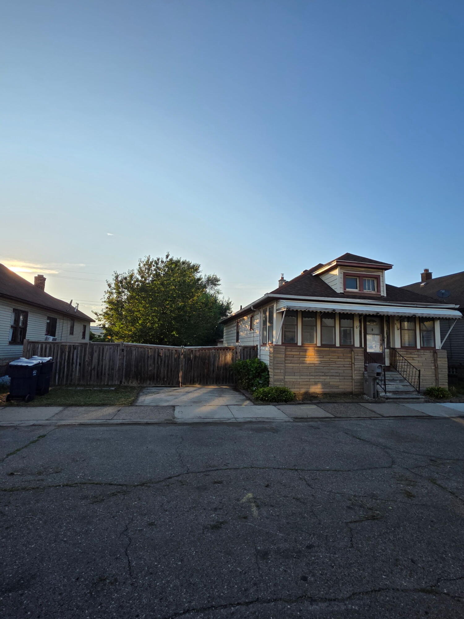 314 Burke Street Property Photo 35
