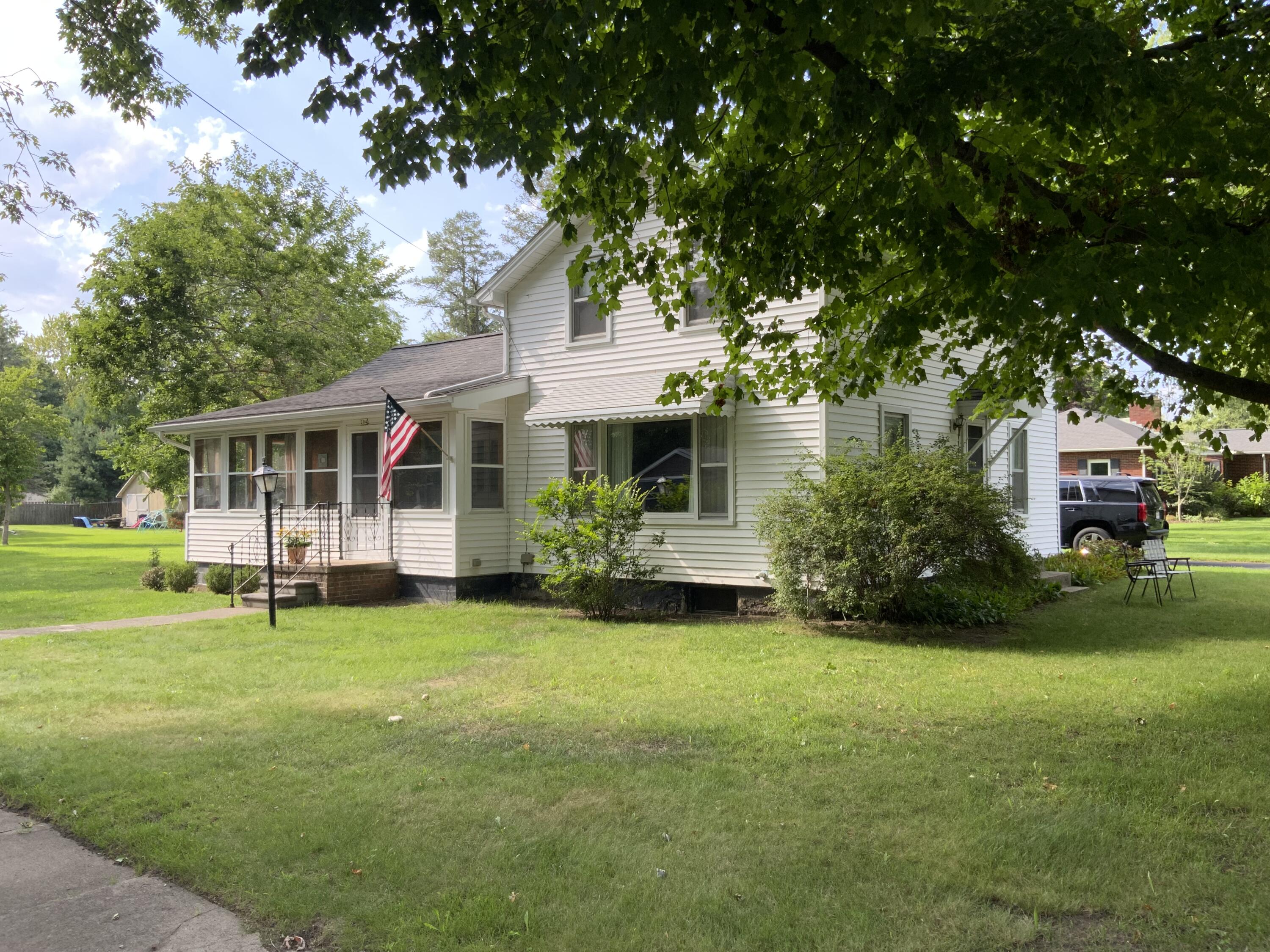 204 Litchfield Street Property Photo 2