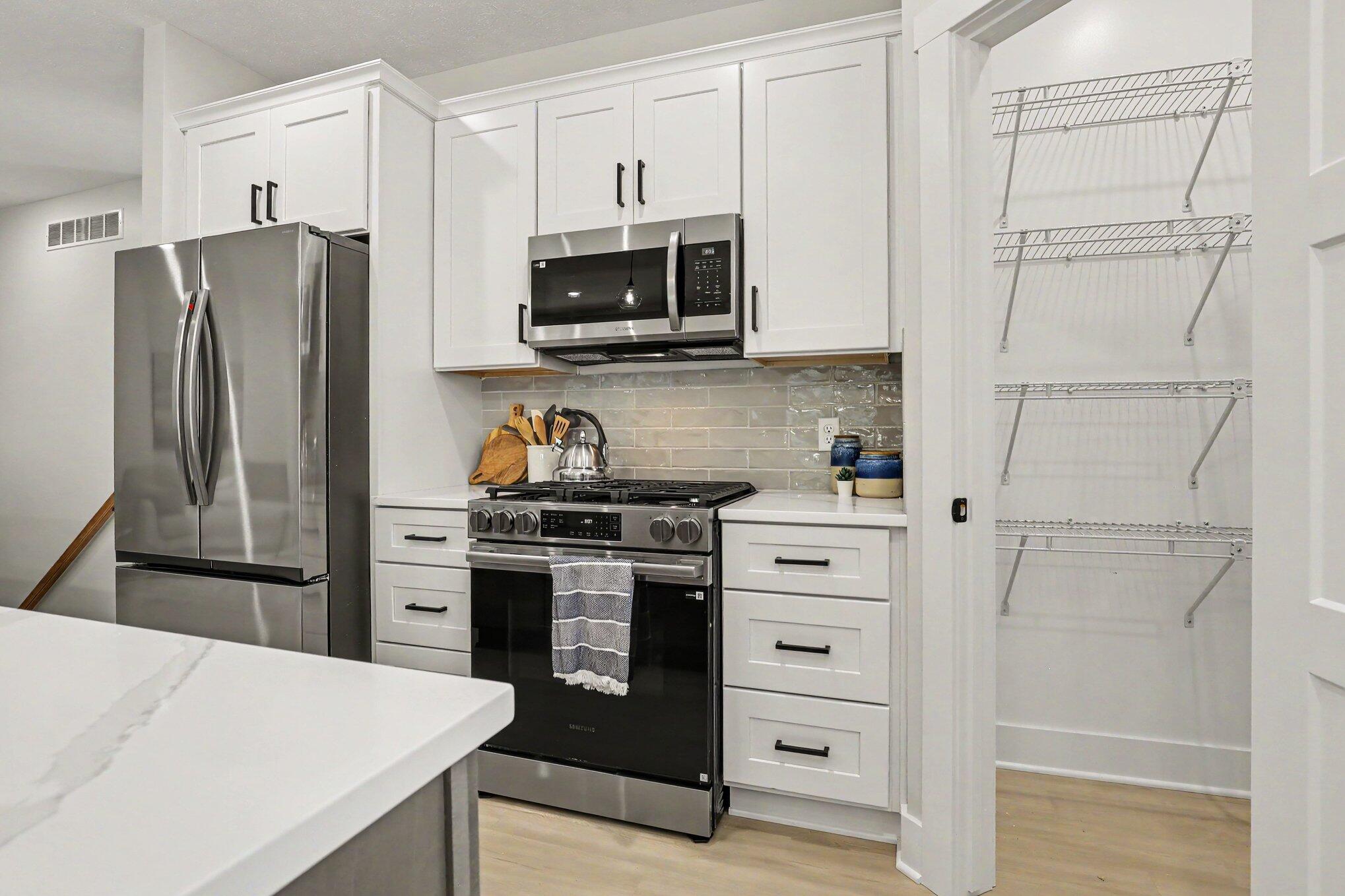 839 Morgan Drive Property Photo 14