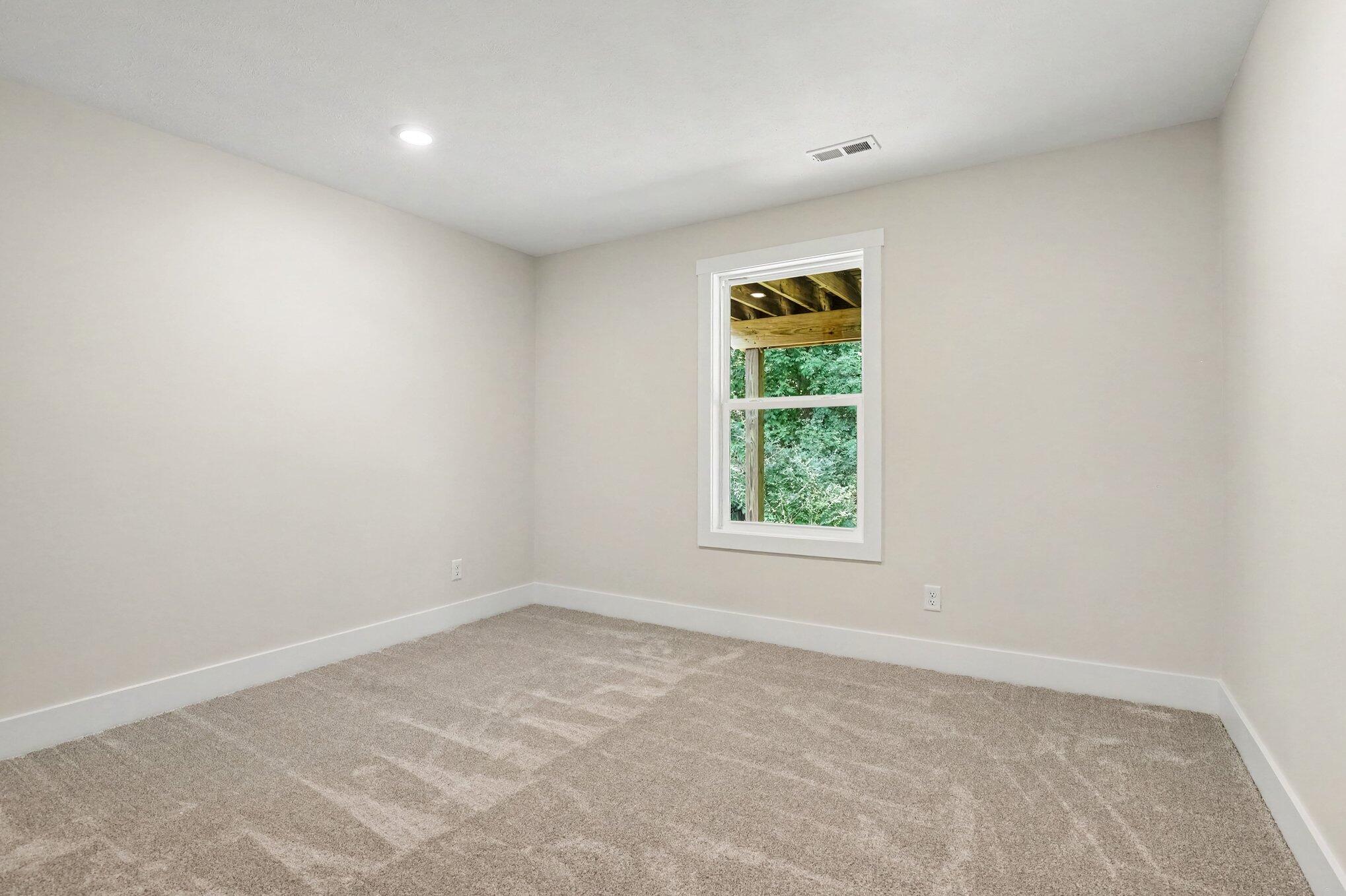 839 Morgan Drive Property Photo 23