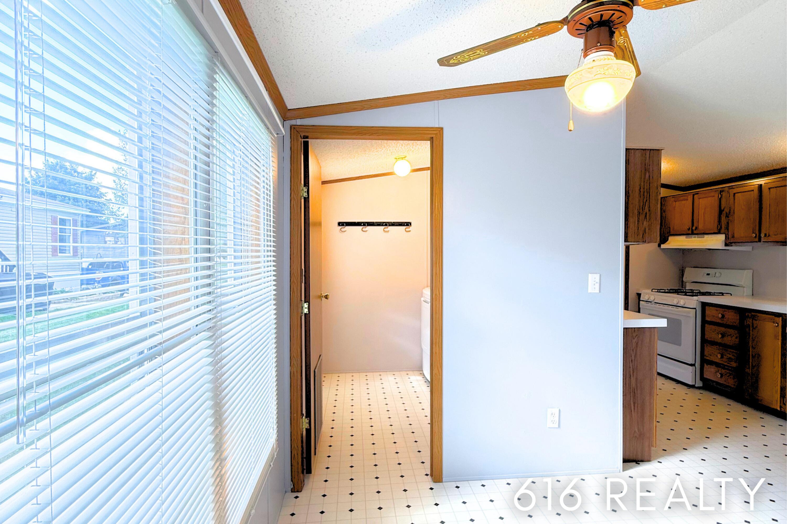 1382 Beaver Dam Drive Ne Property Photo 10