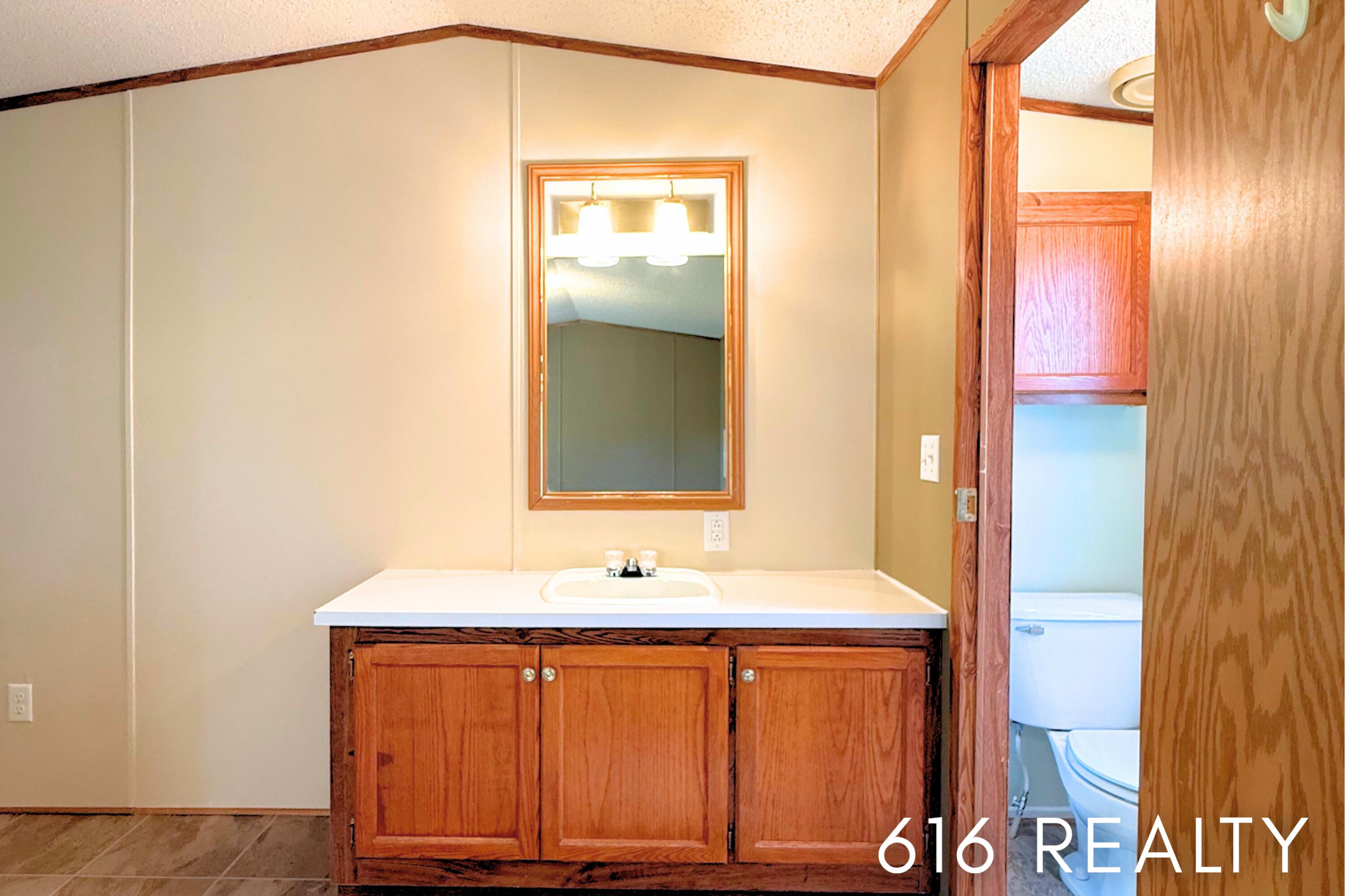 1382 Beaver Dam Drive Ne Property Photo 15