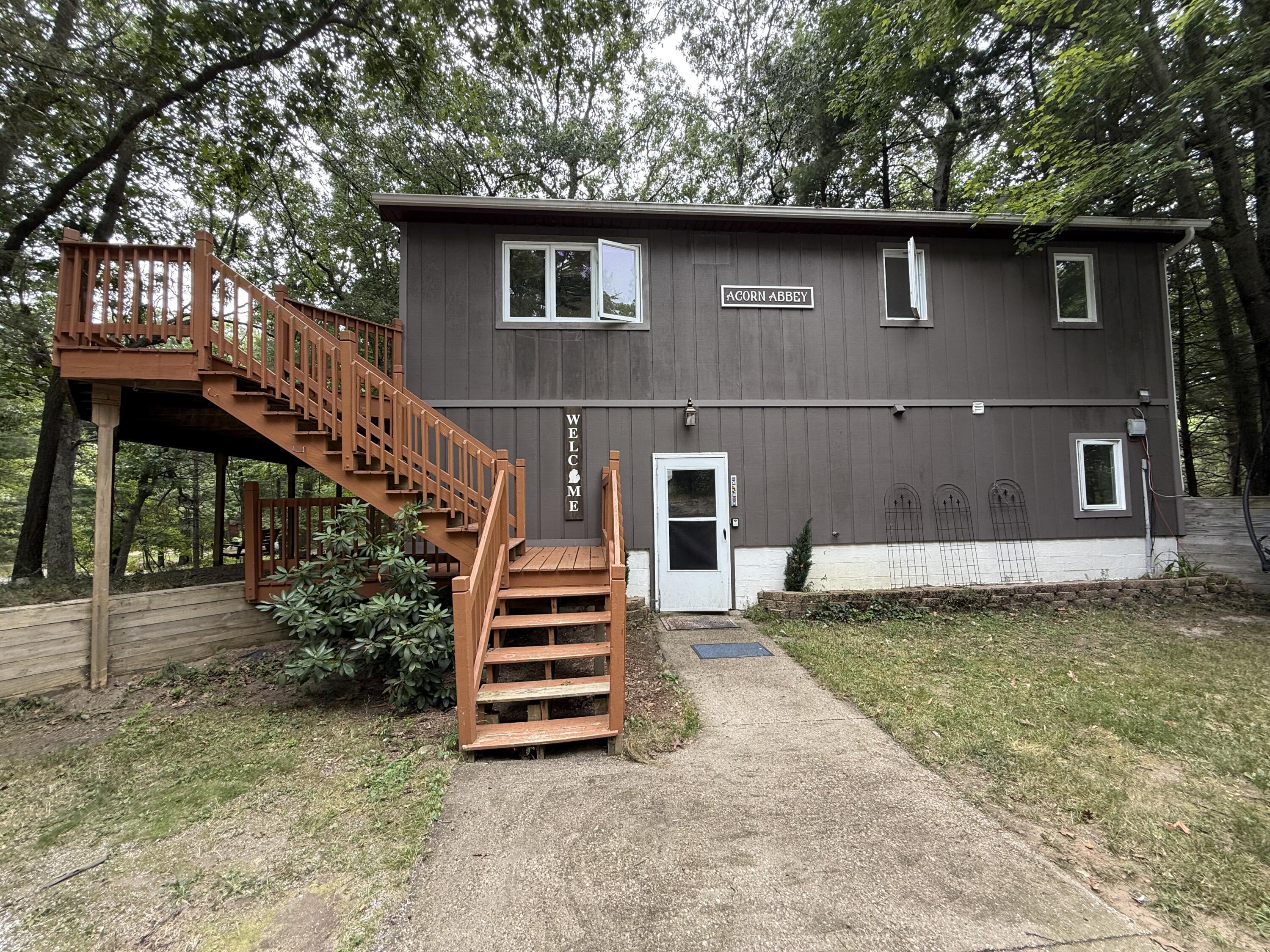 5700 W Lakeshore Court Property Photo 8