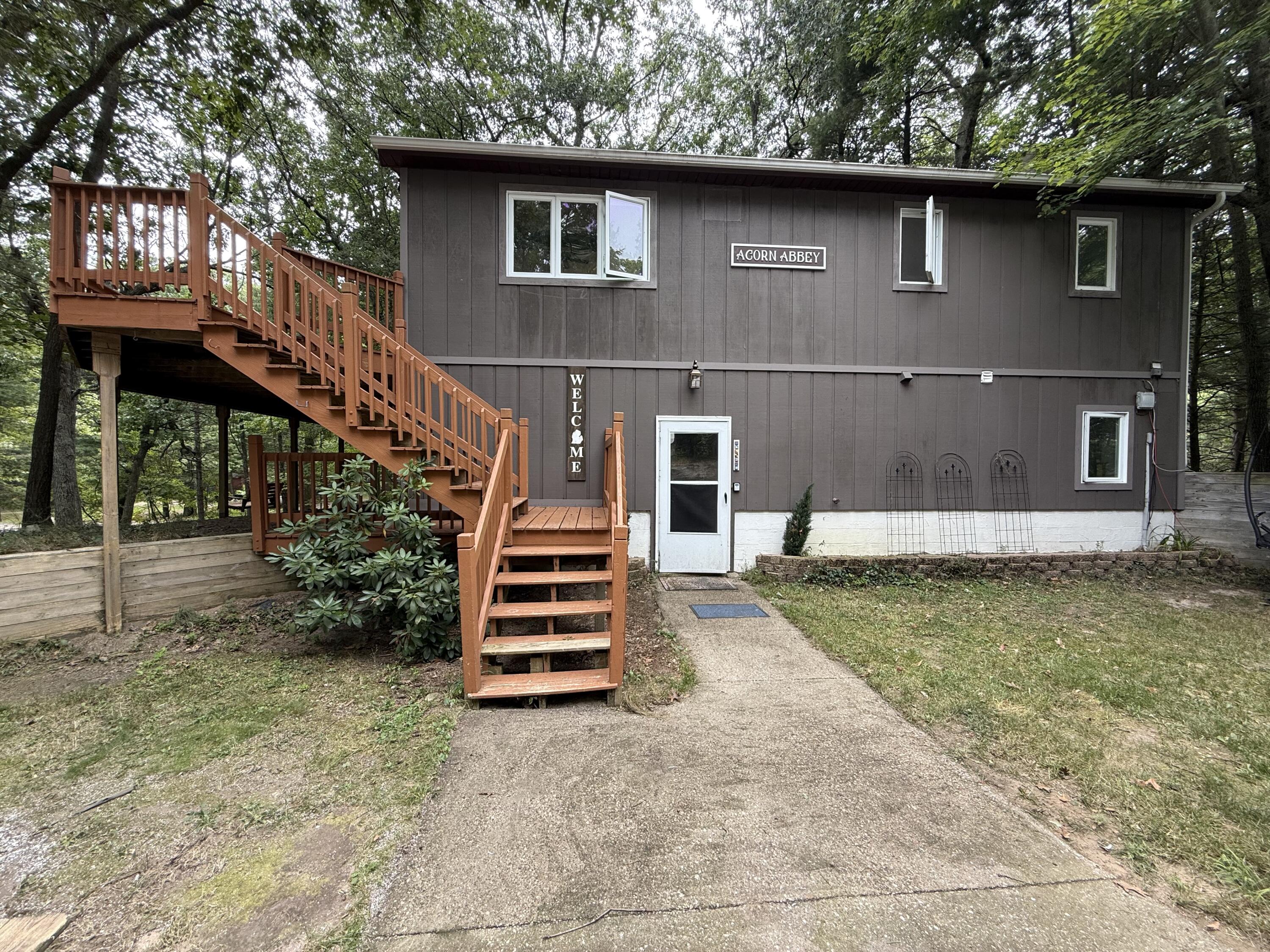5700 W Lakeshore Court Property Photo 9