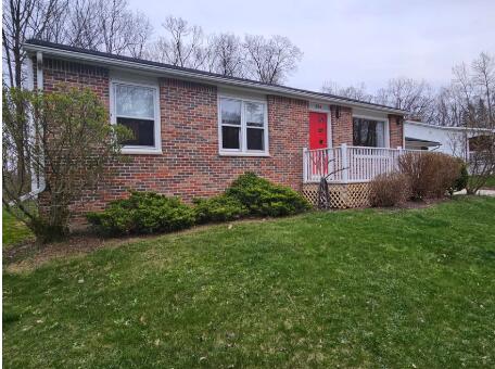 954 Rose Drive Property Photo 2