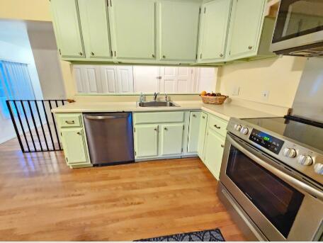 954 Rose Drive Property Photo 12