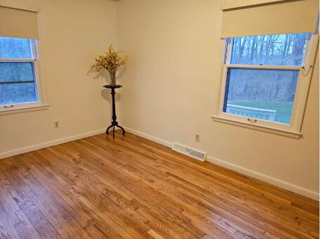 954 Rose Drive Property Photo 18
