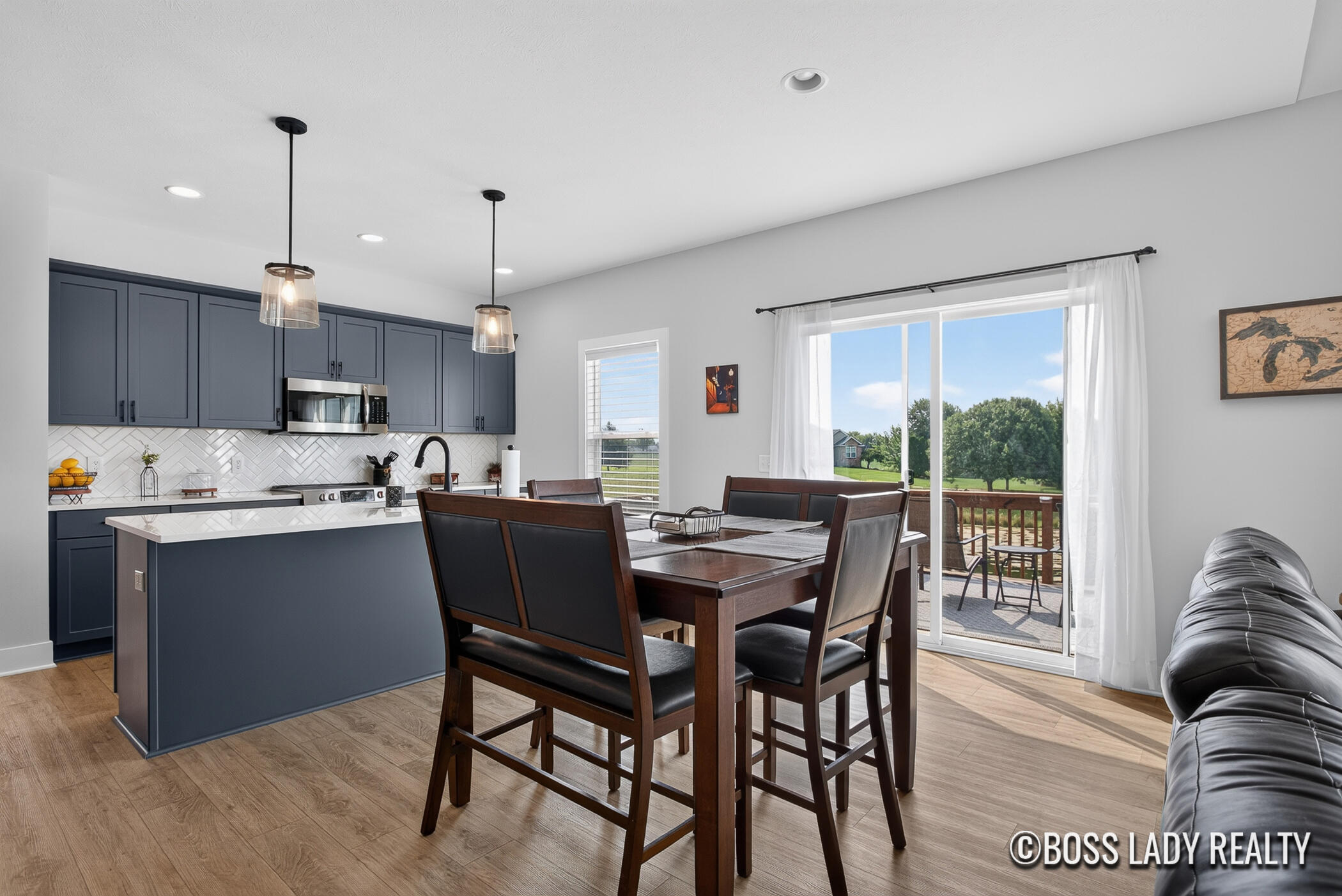 9560 Fields Drive 37 Property Photo 13