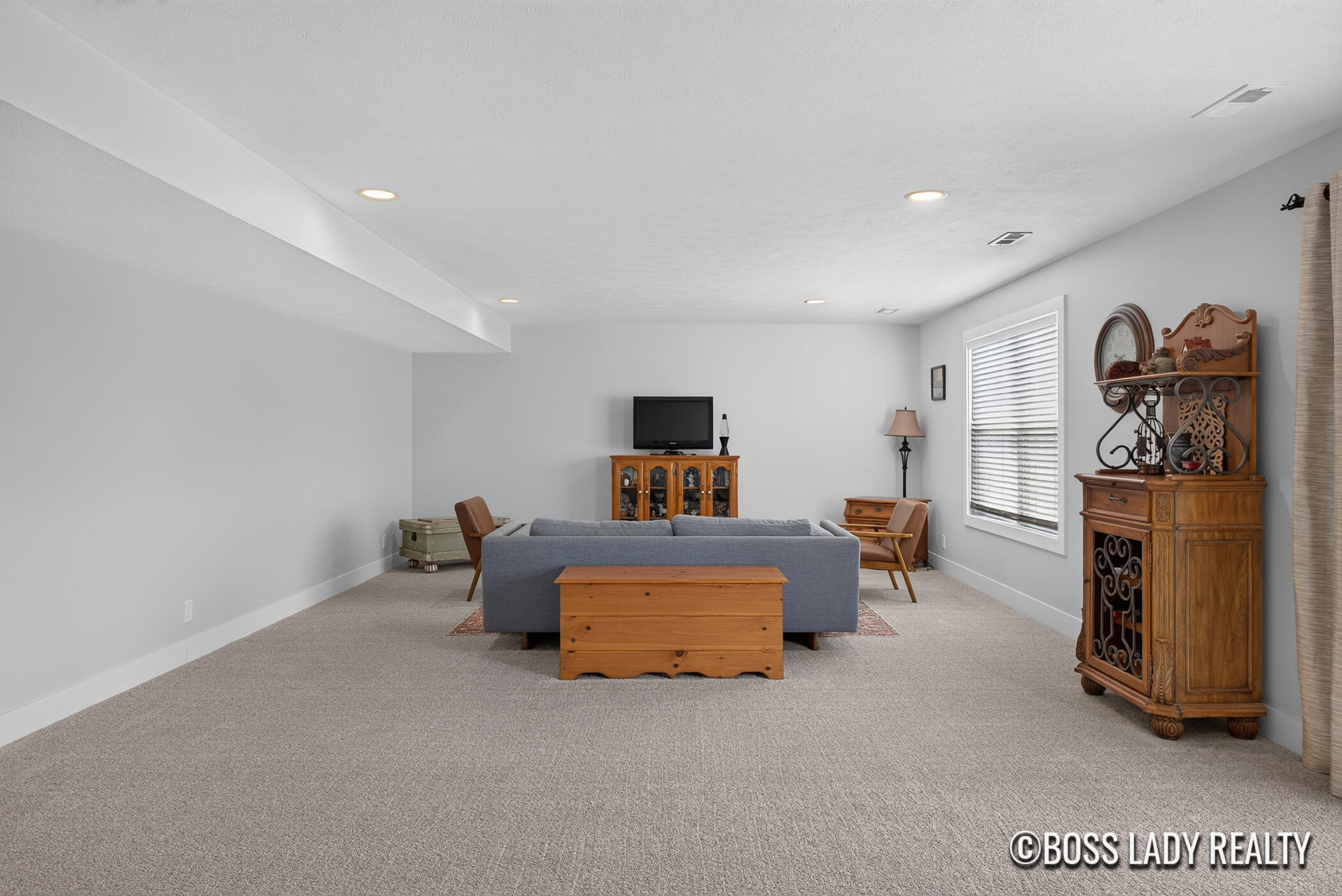 9560 Fields Drive 37 Property Photo 33