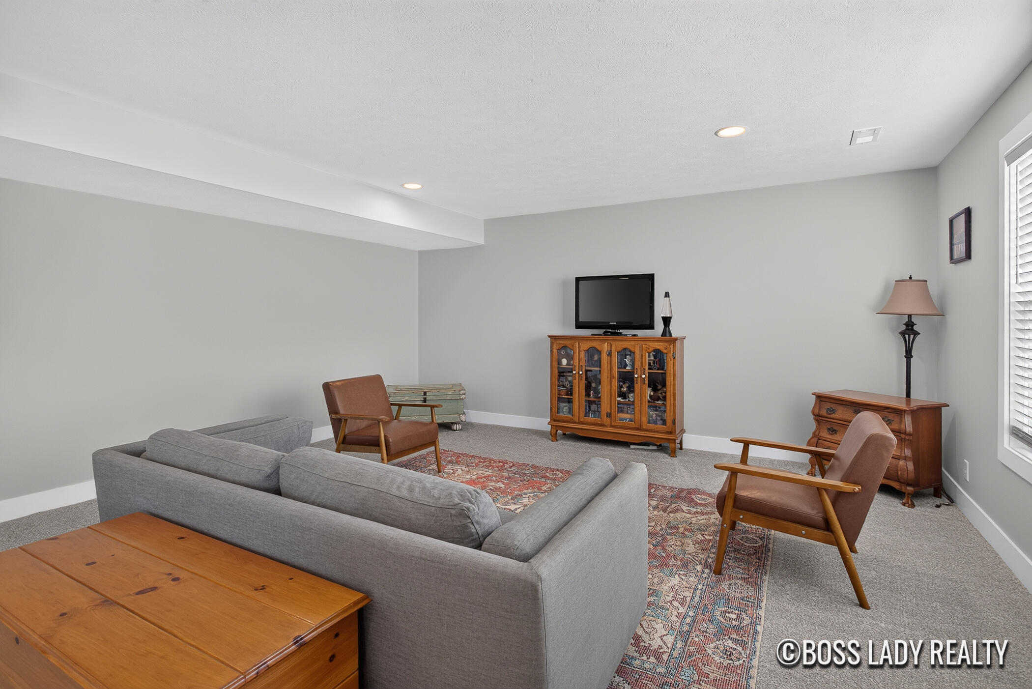 9560 Fields Drive 37 Property Photo 34