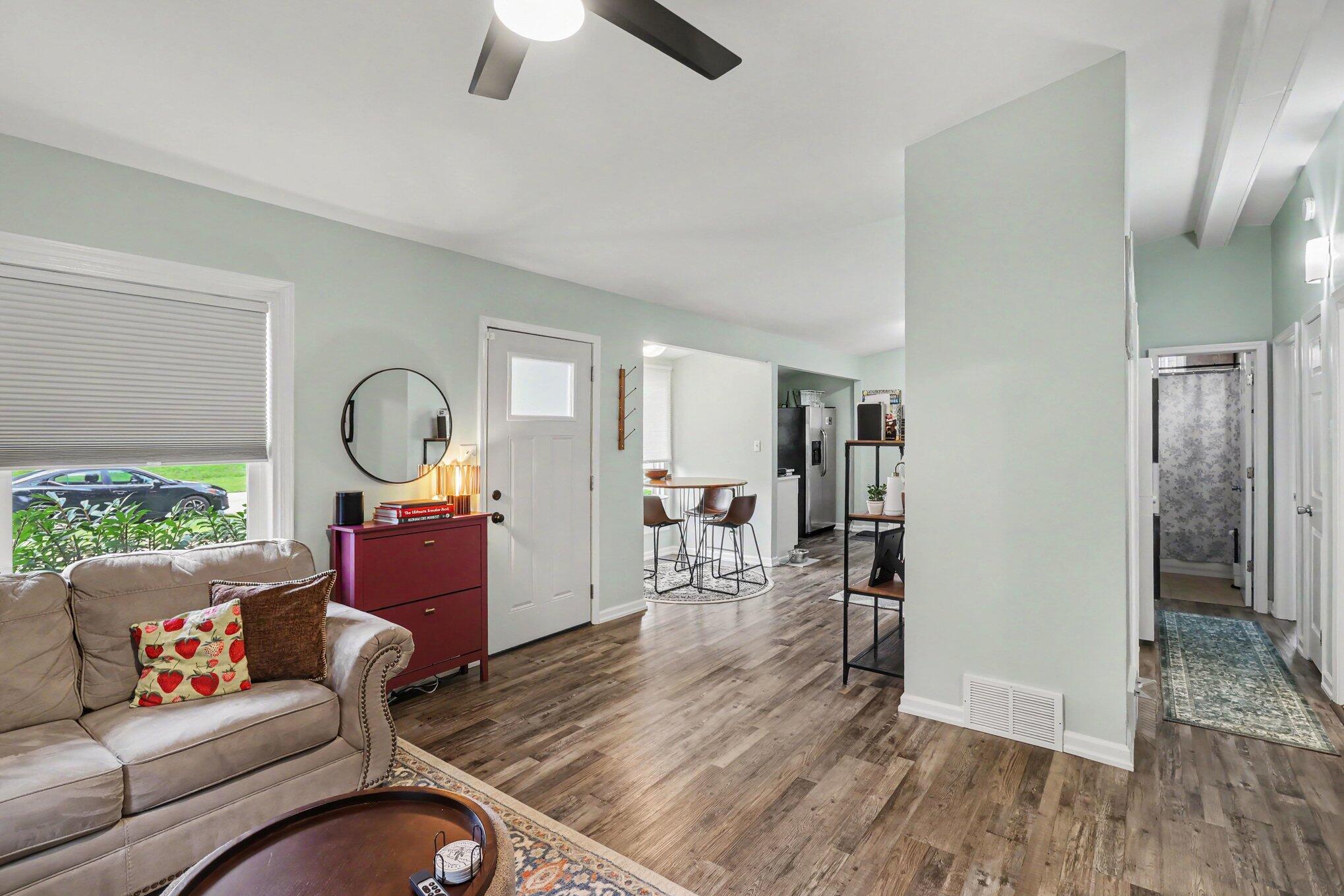 2405 Shasta Drive Property Photo 9