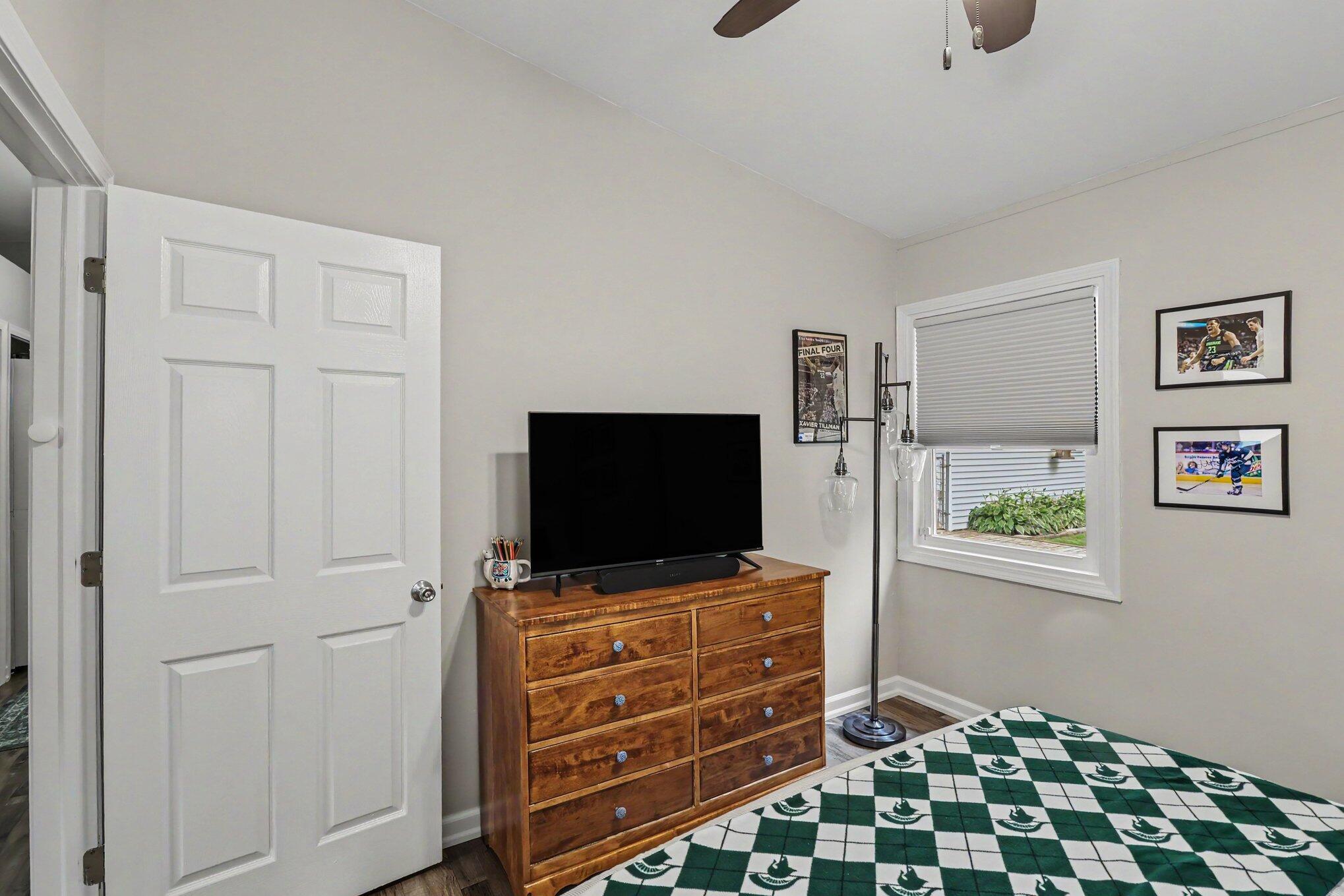 2405 Shasta Drive Property Photo 17