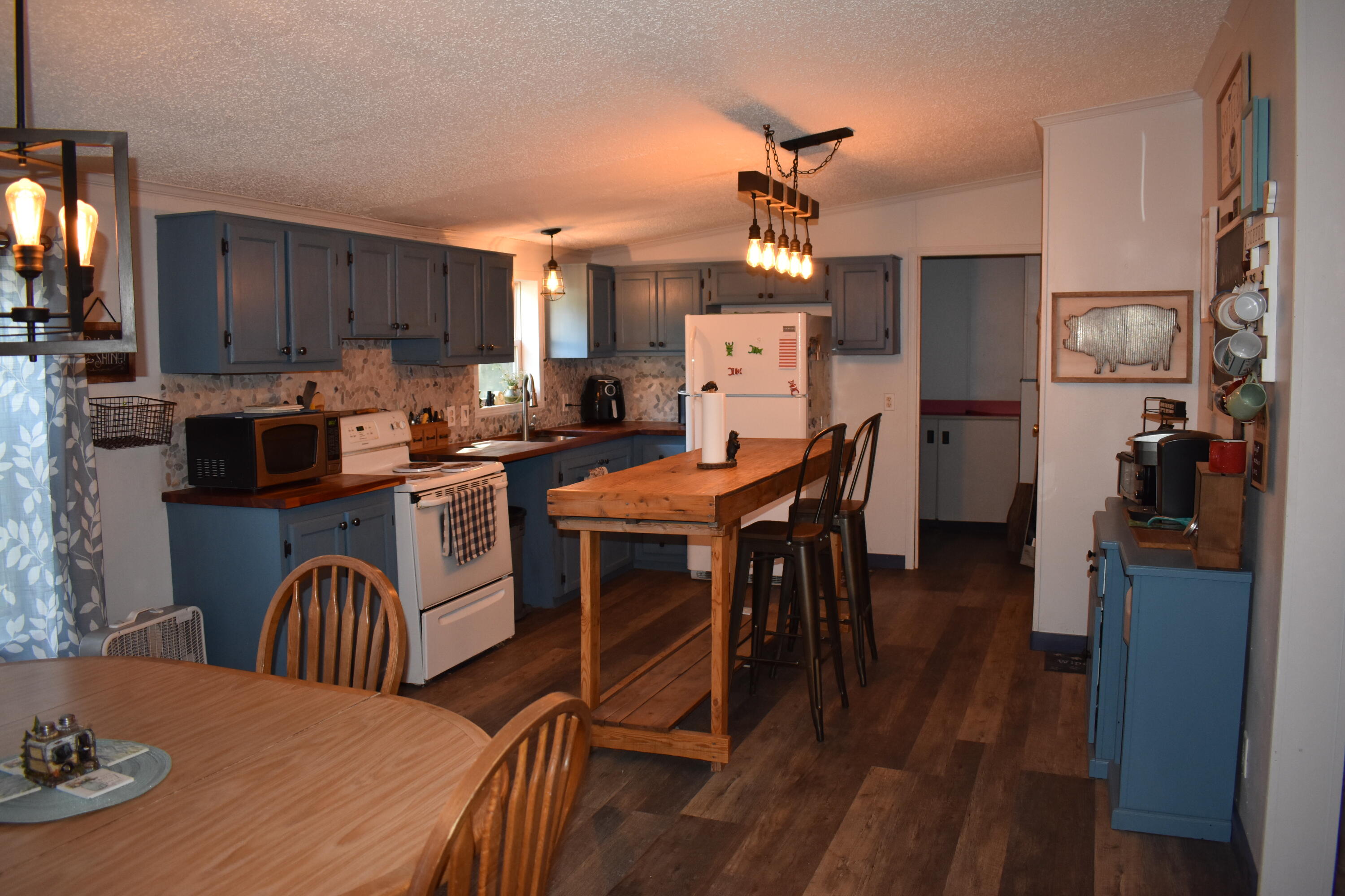 7516 Covert Road Ne Property Photo 14