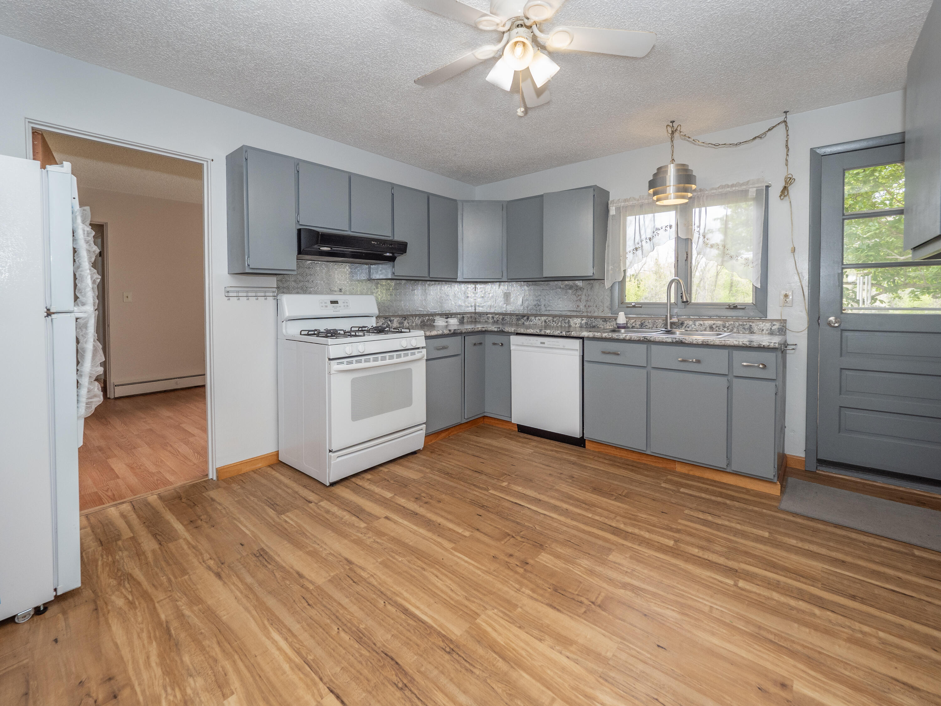 59021 County Road 215 Property Photo 15