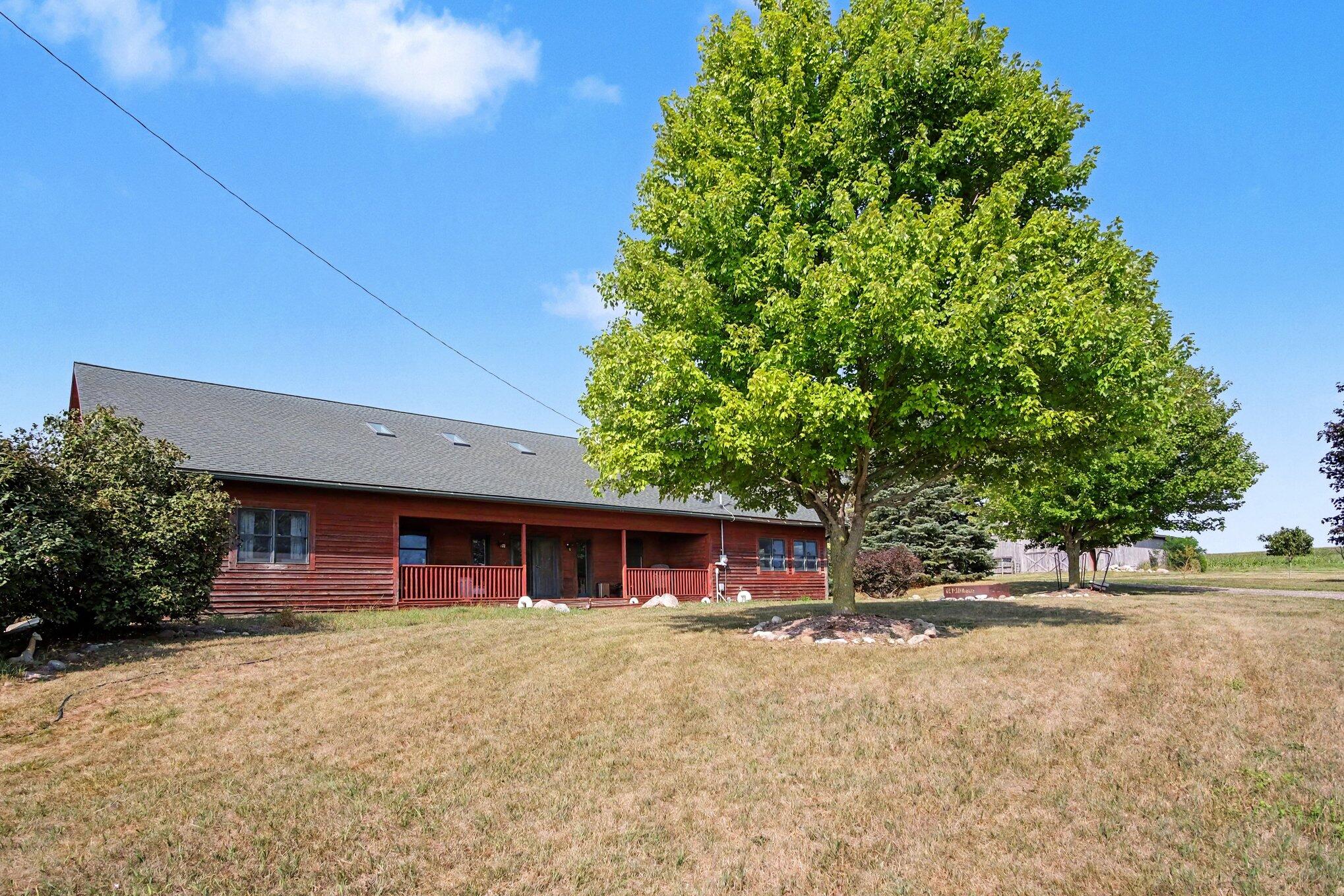 332 N Warner Avenue Property Photo 43
