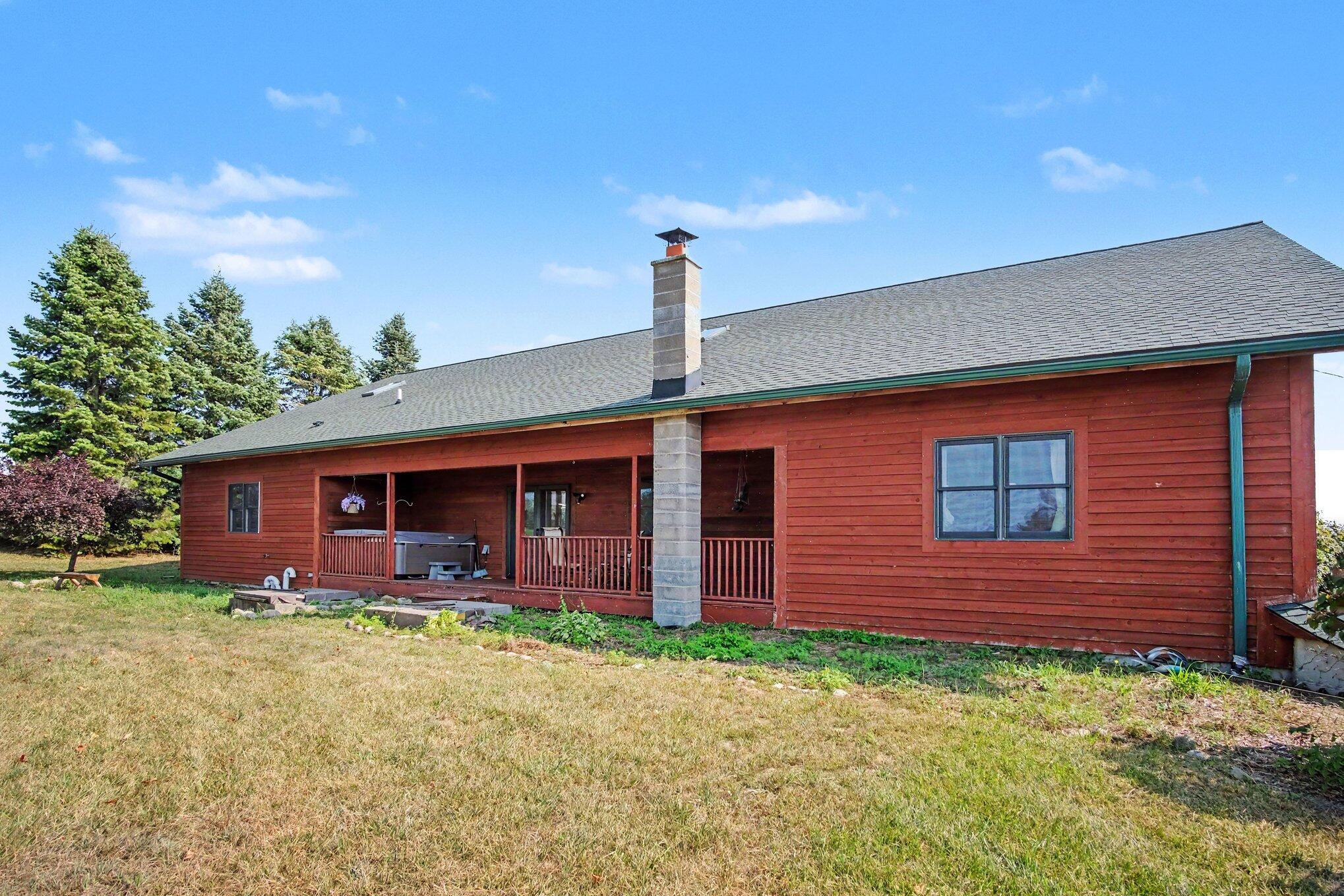332 N Warner Avenue Property Photo 46