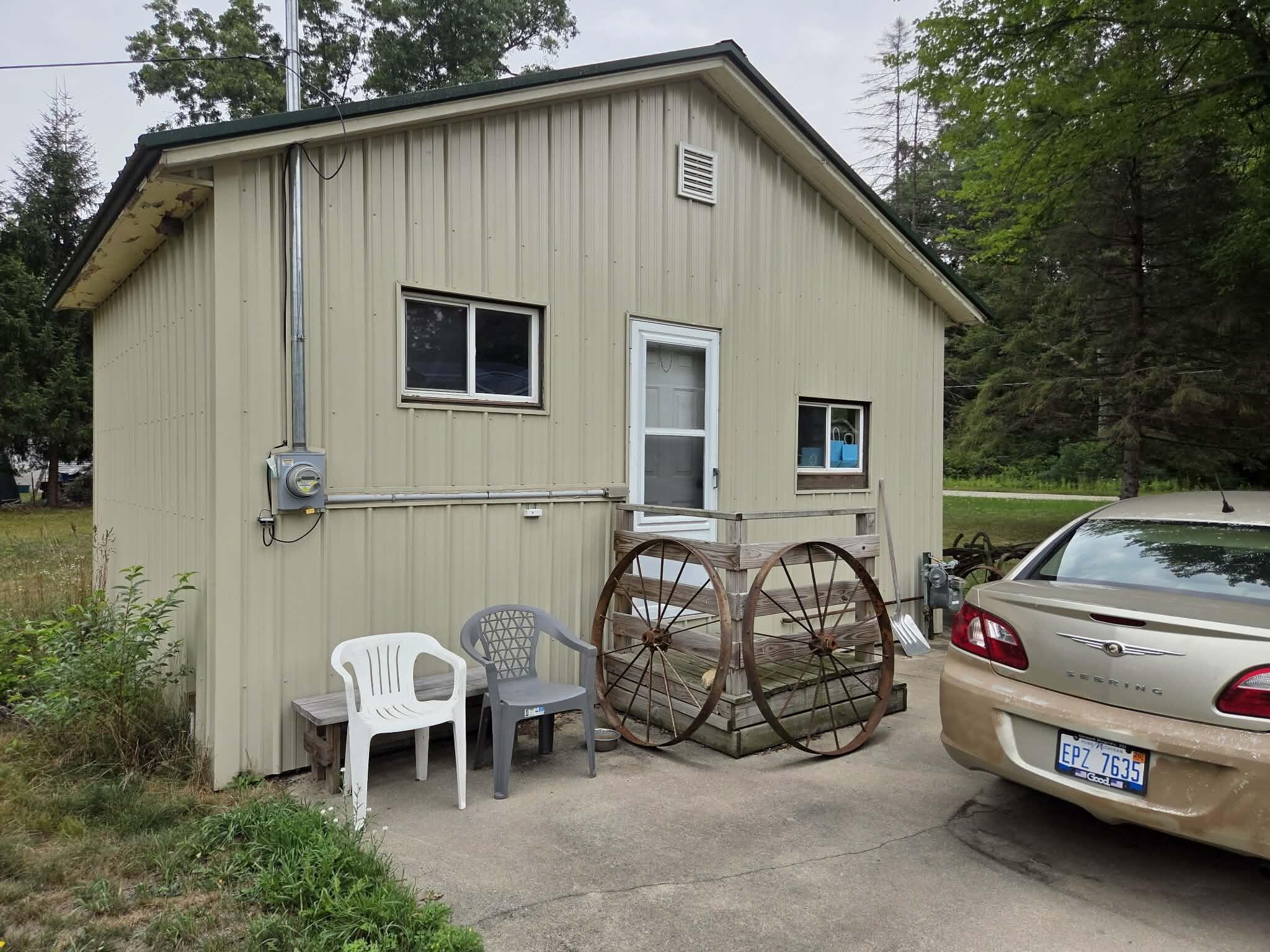 931 S Pierce Road Property Photo 4
