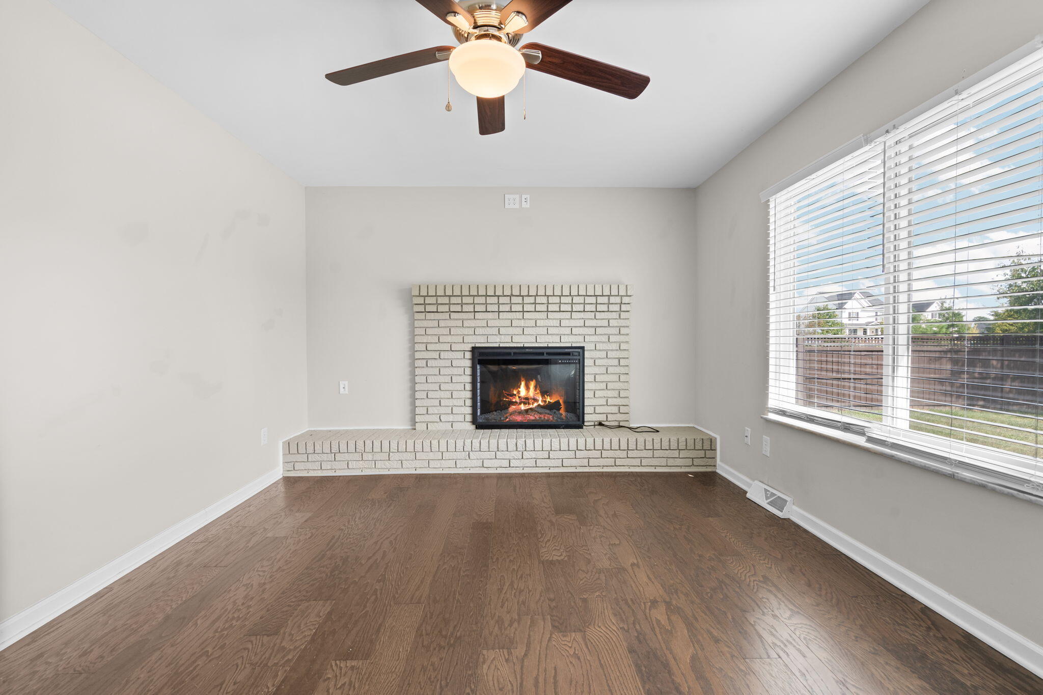 705 W Bemis Road Property Photo 15