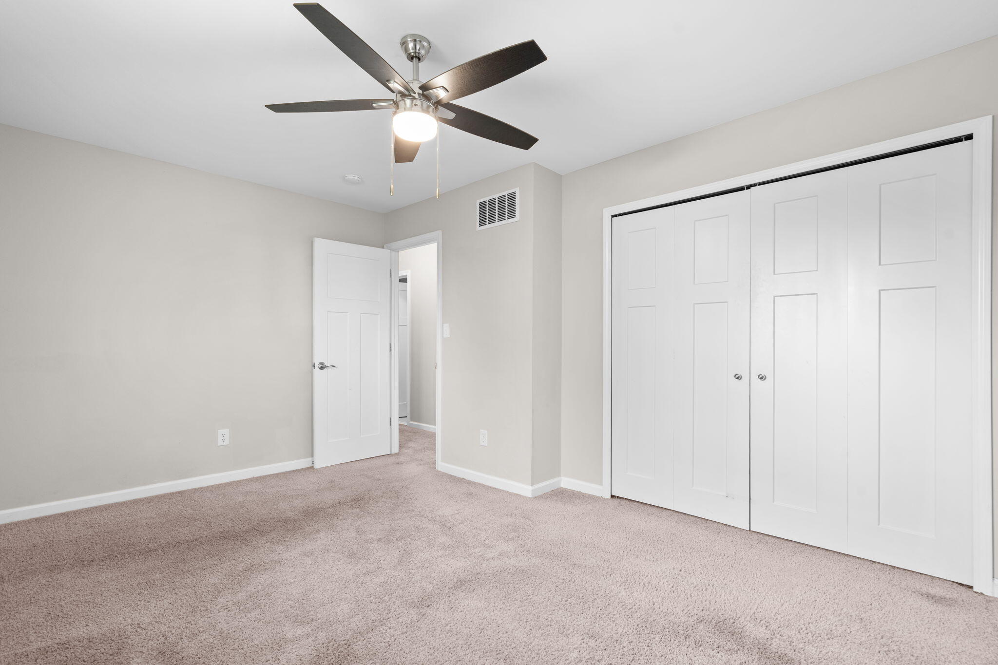 705 W Bemis Road Property Photo 35