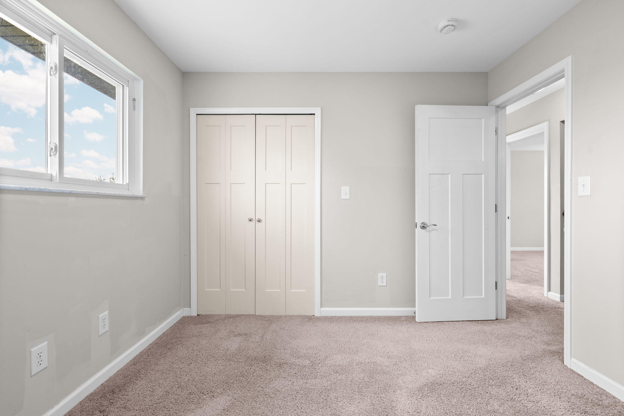 705 W Bemis Road Property Photo 38