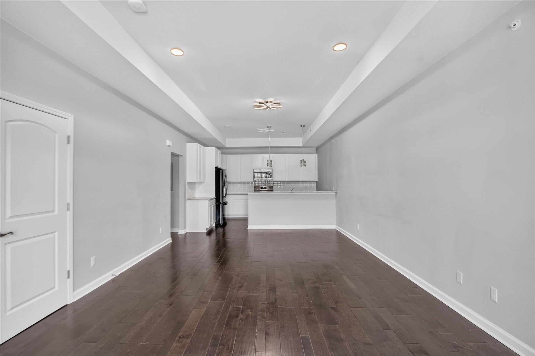 5512 Arbor Chase Drive Property Photo 5