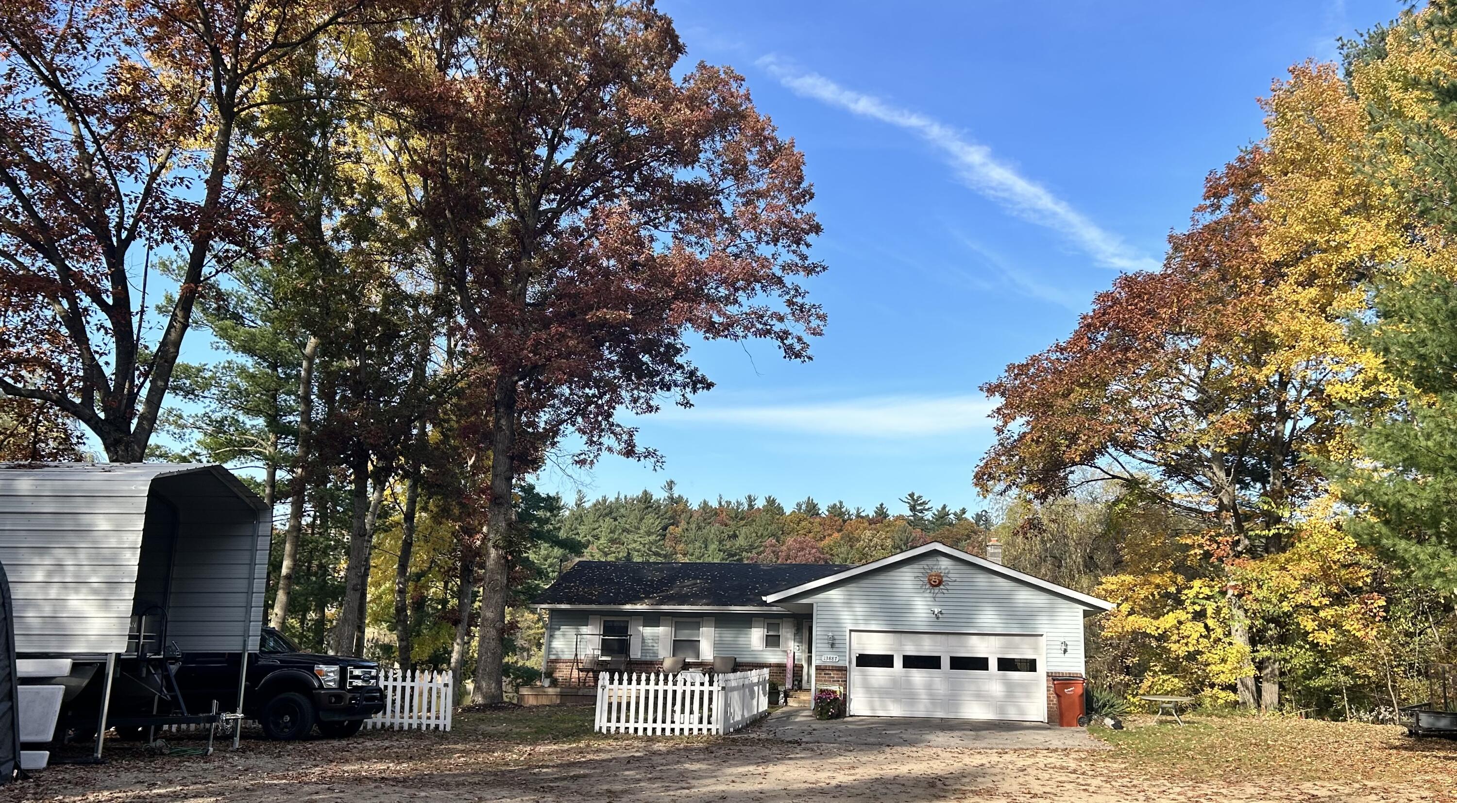 13887 Keiber Road Ne Property Photo 1