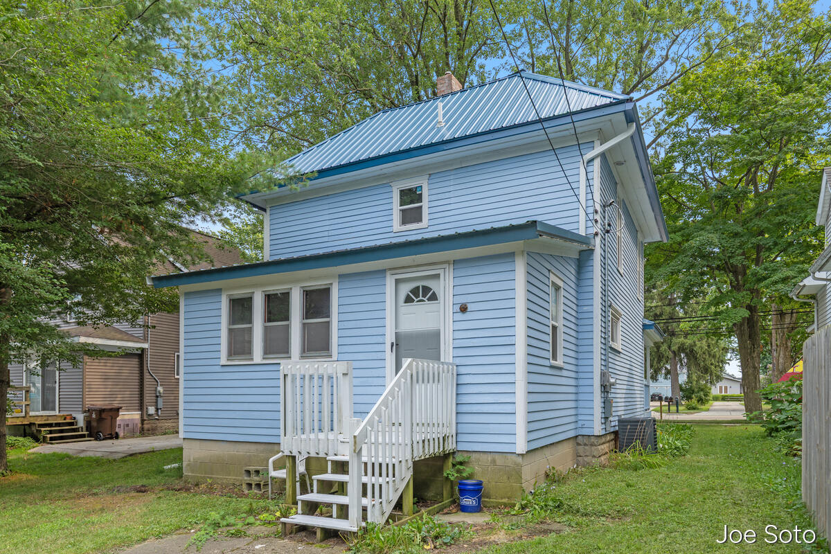117 E Wright Avenue Property Photo 32