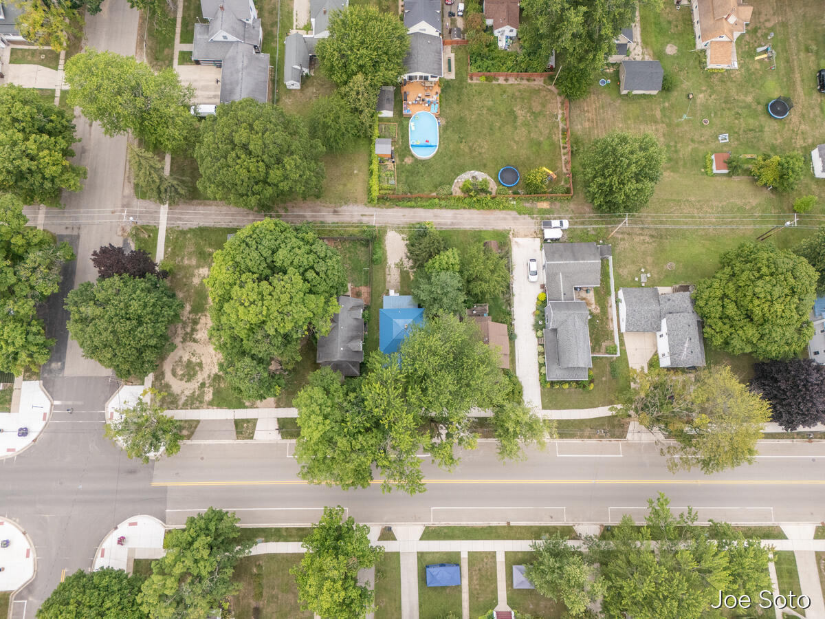 117 E Wright Avenue Property Photo 36