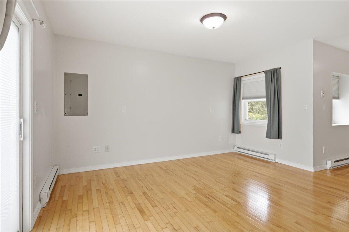 9129 3rd Street Property Photo 17