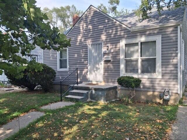 19732 Glastonbury Road Property Photo 1