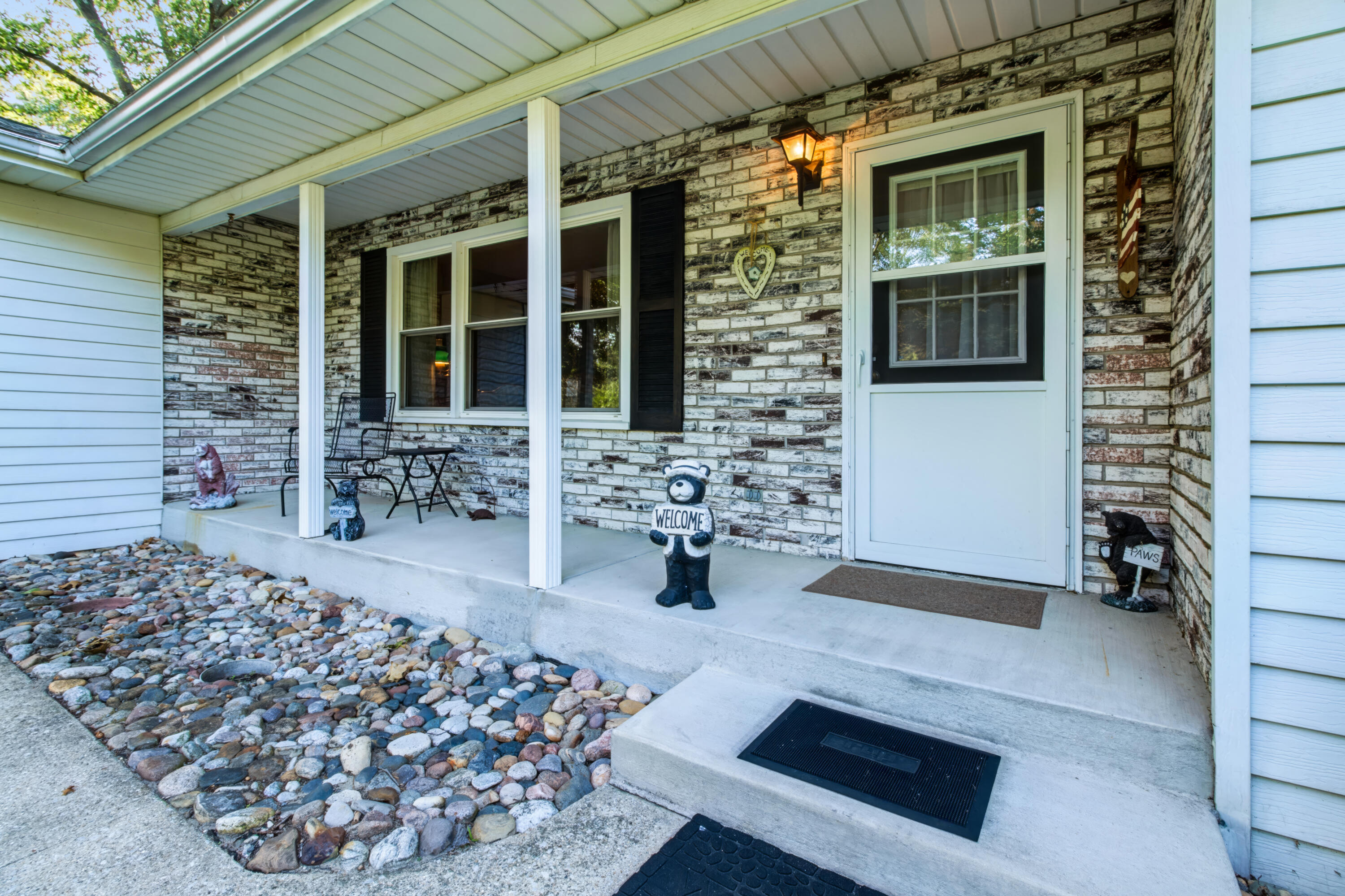 14361 Maple Drive Property Photo 4