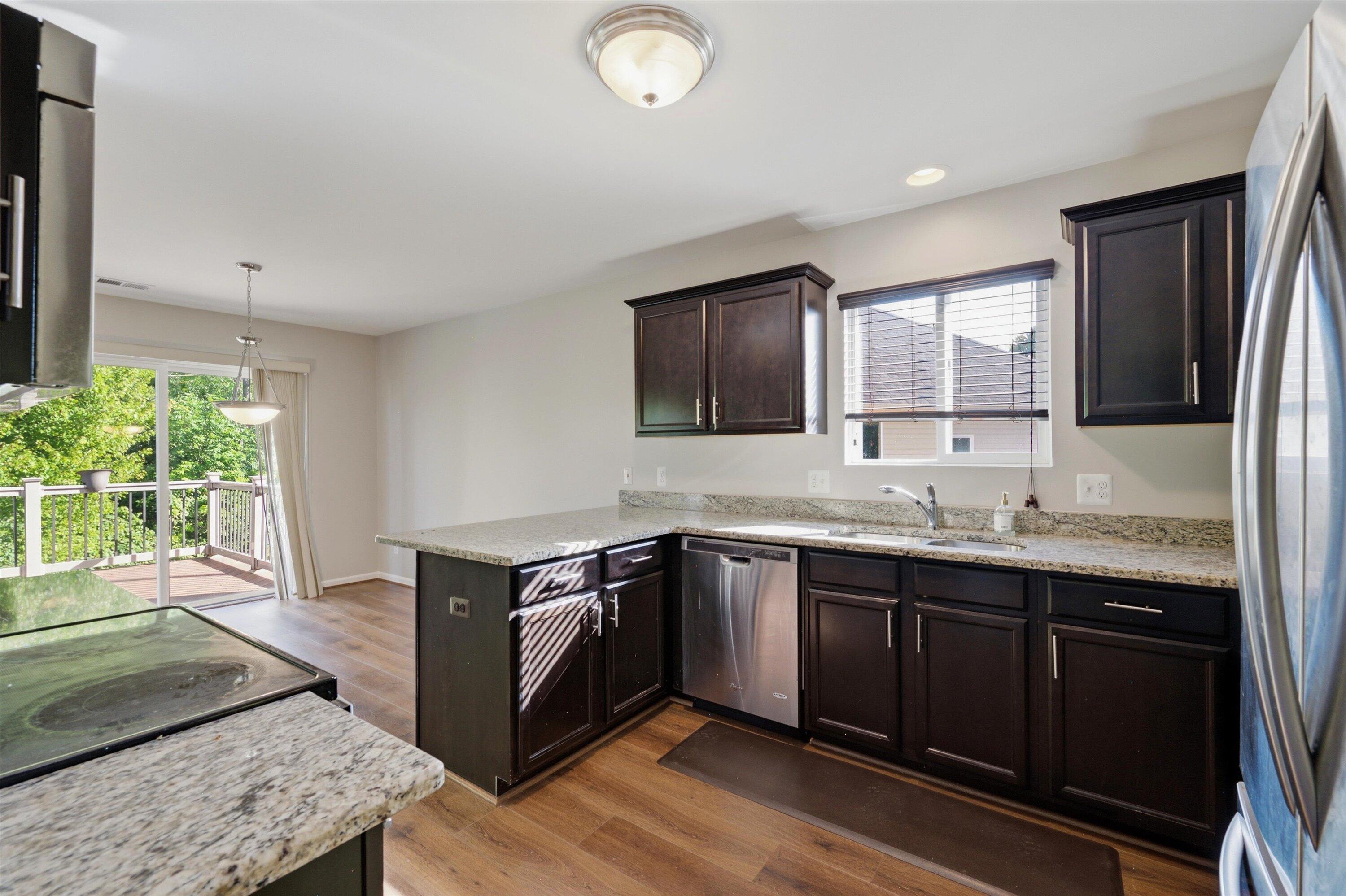 29442 Woodpark Circle Property Photo 17