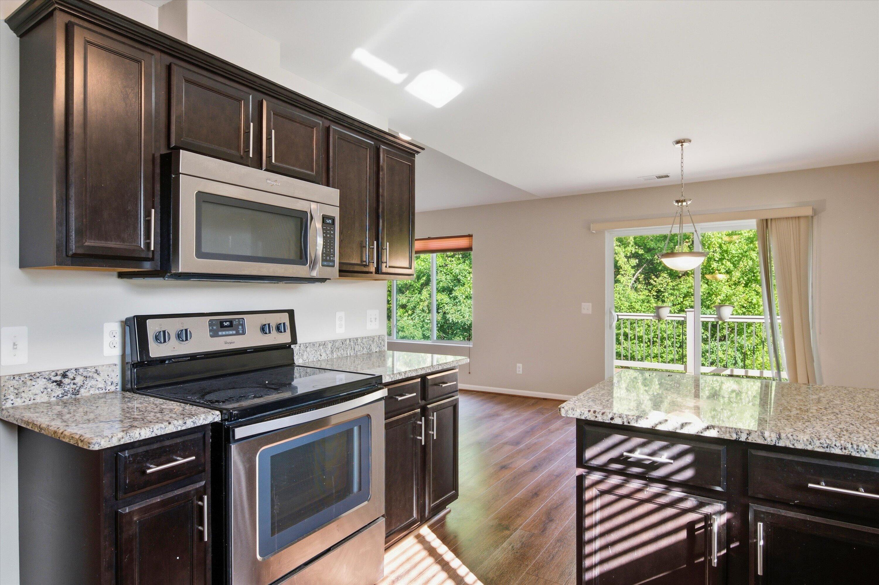 29442 Woodpark Circle Property Photo 19