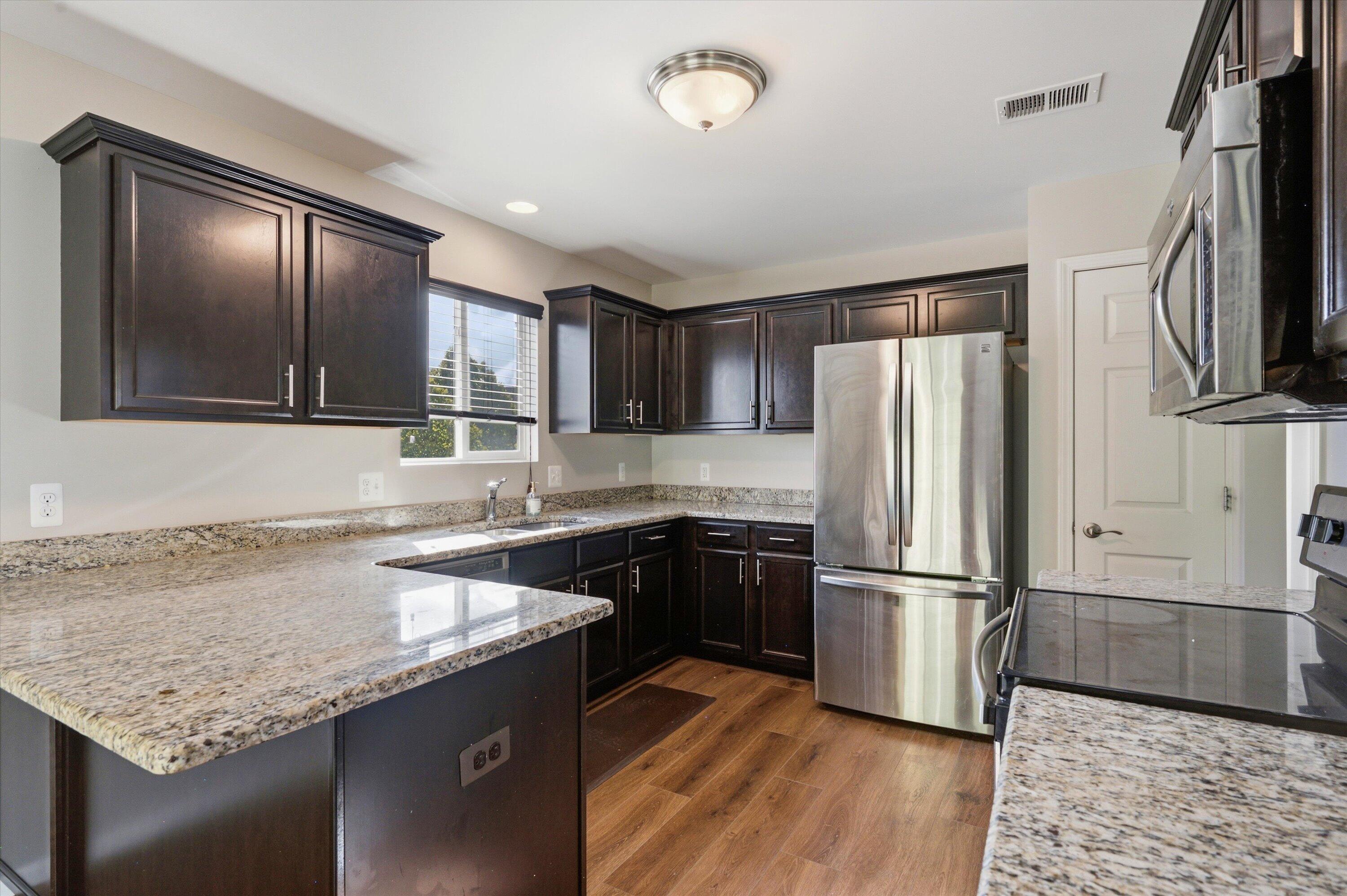 29442 Woodpark Circle Property Photo 21