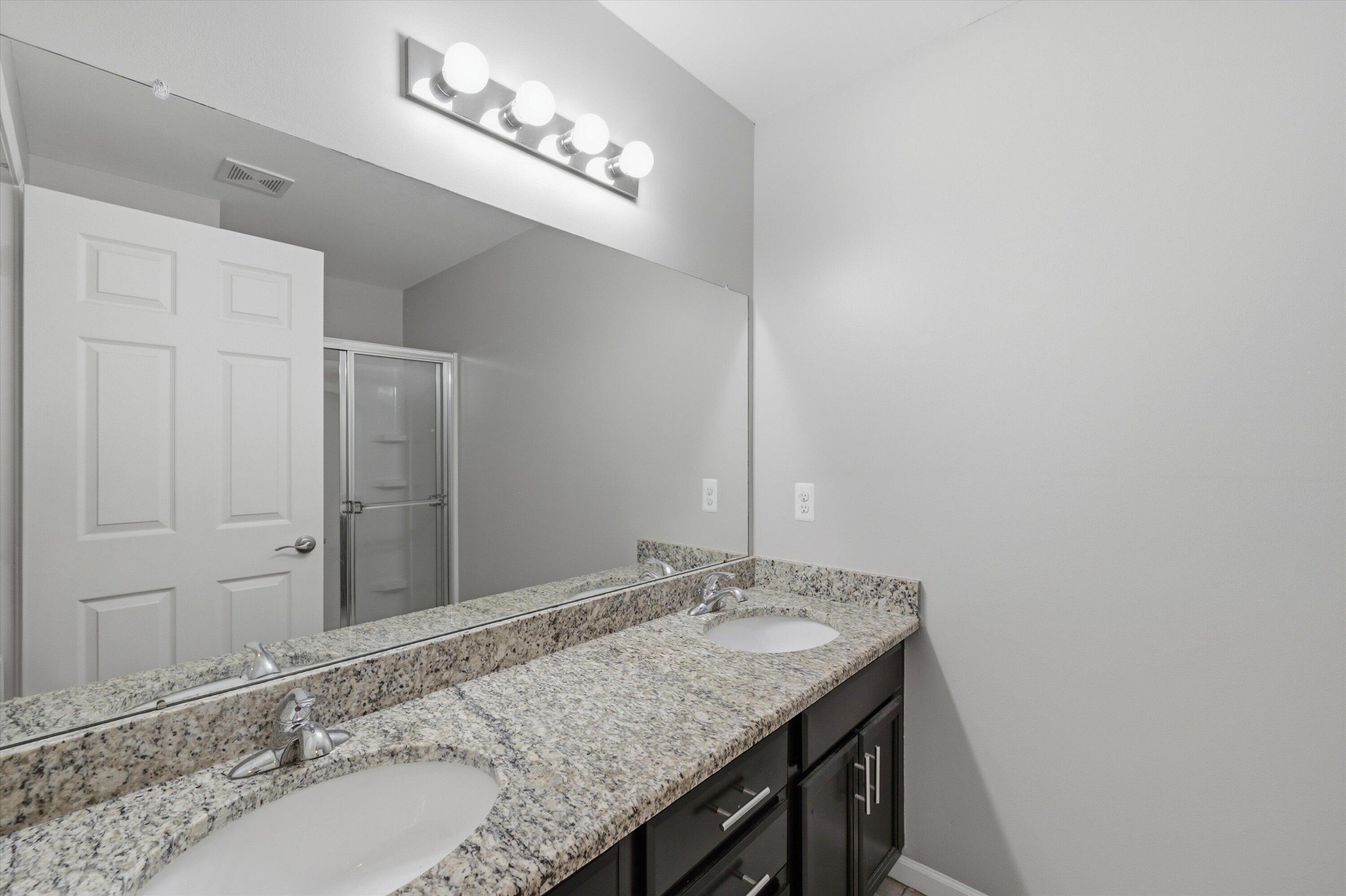 29442 Woodpark Circle Property Photo 23