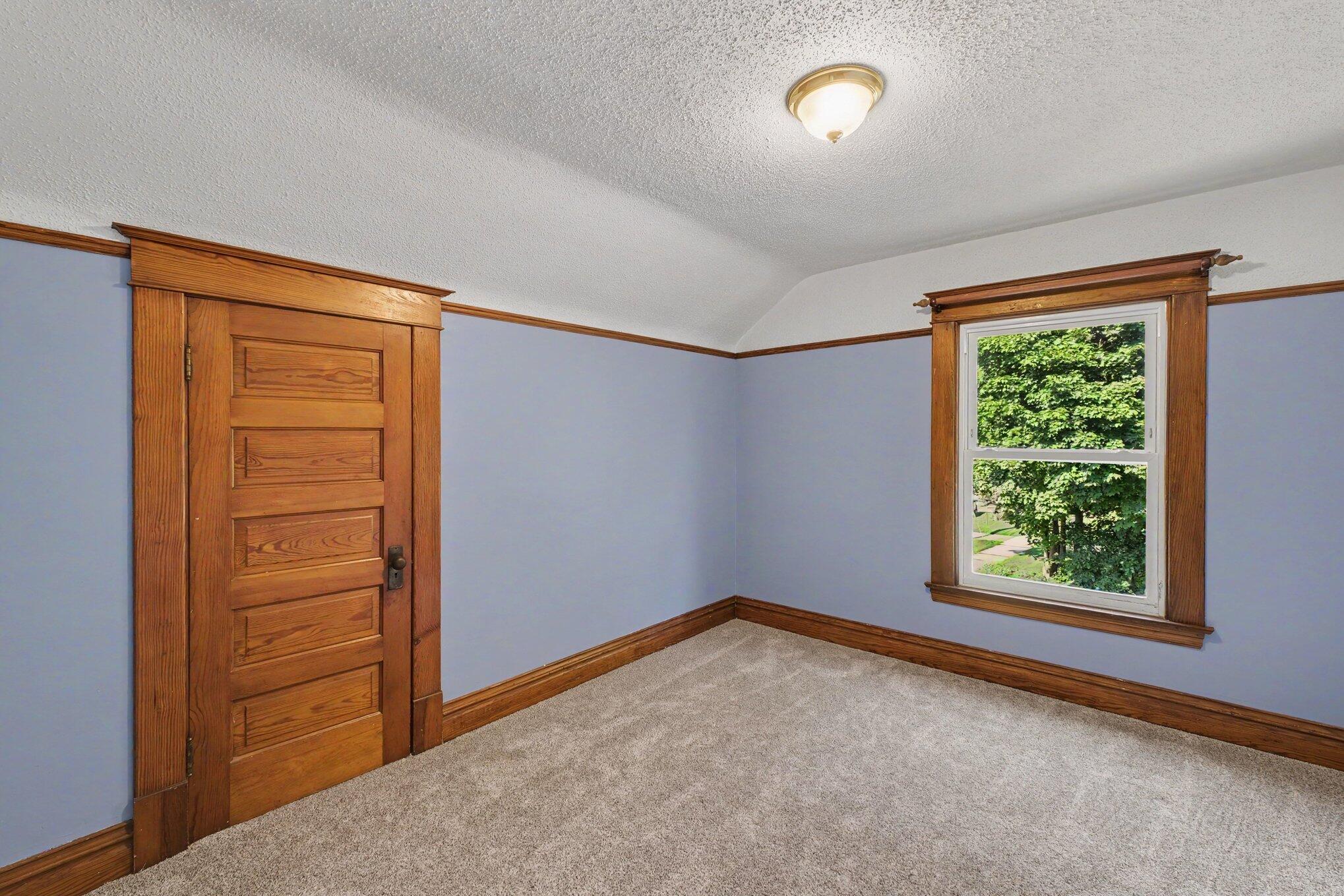 641 Lincoln Avenue Nw Property Photo 40