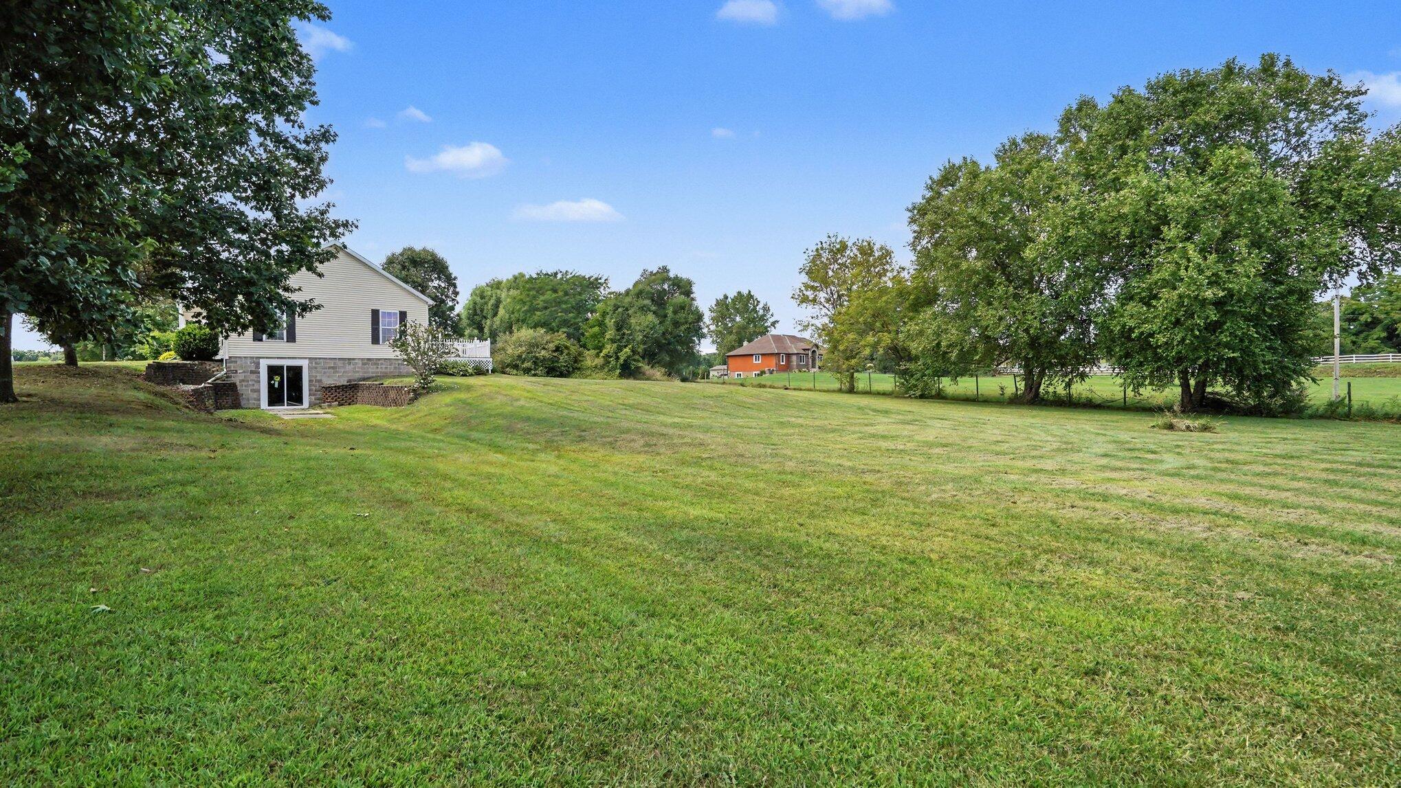 1082 Azalea Drive Property Photo 21