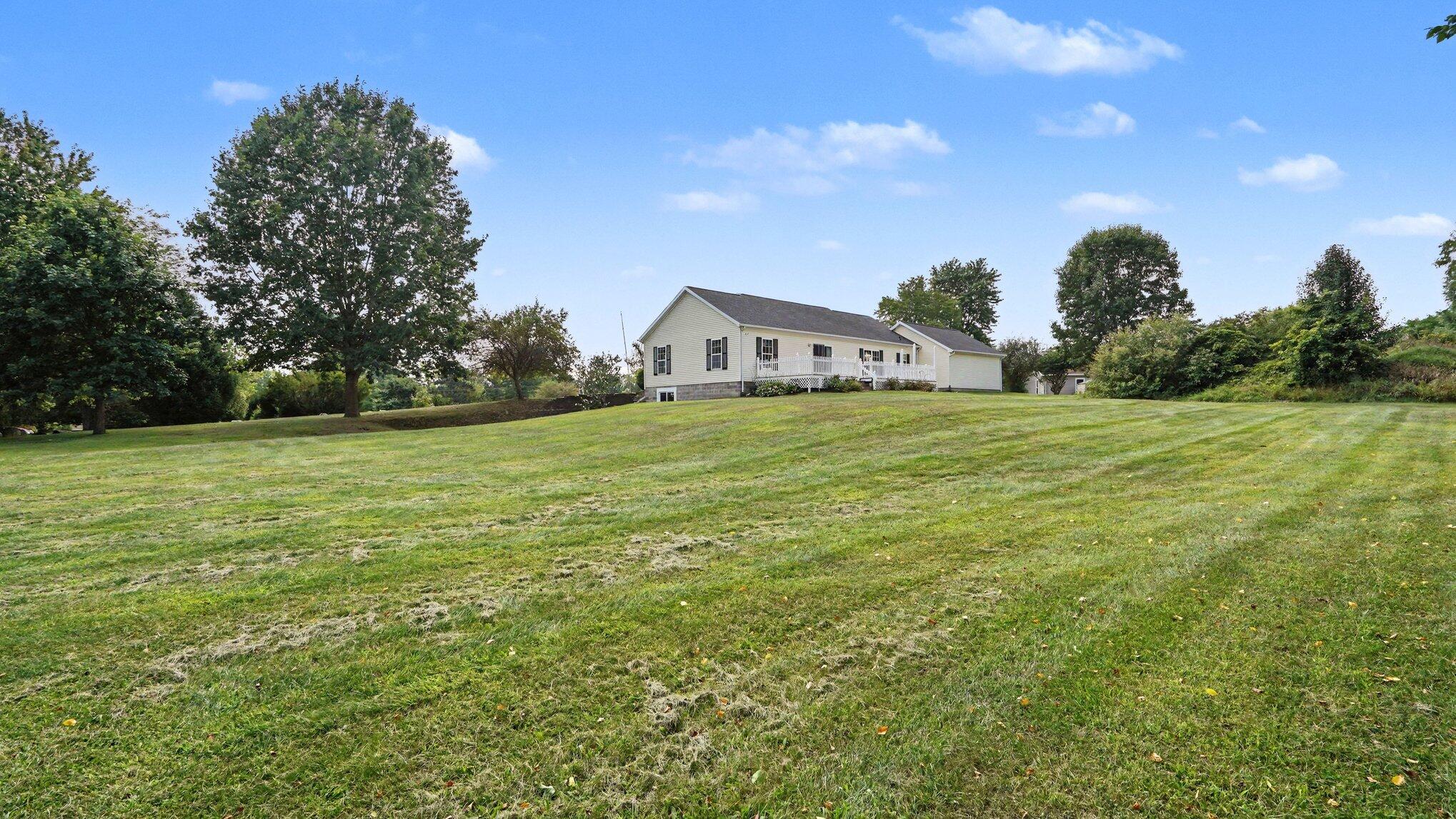 1082 Azalea Drive Property Photo 22