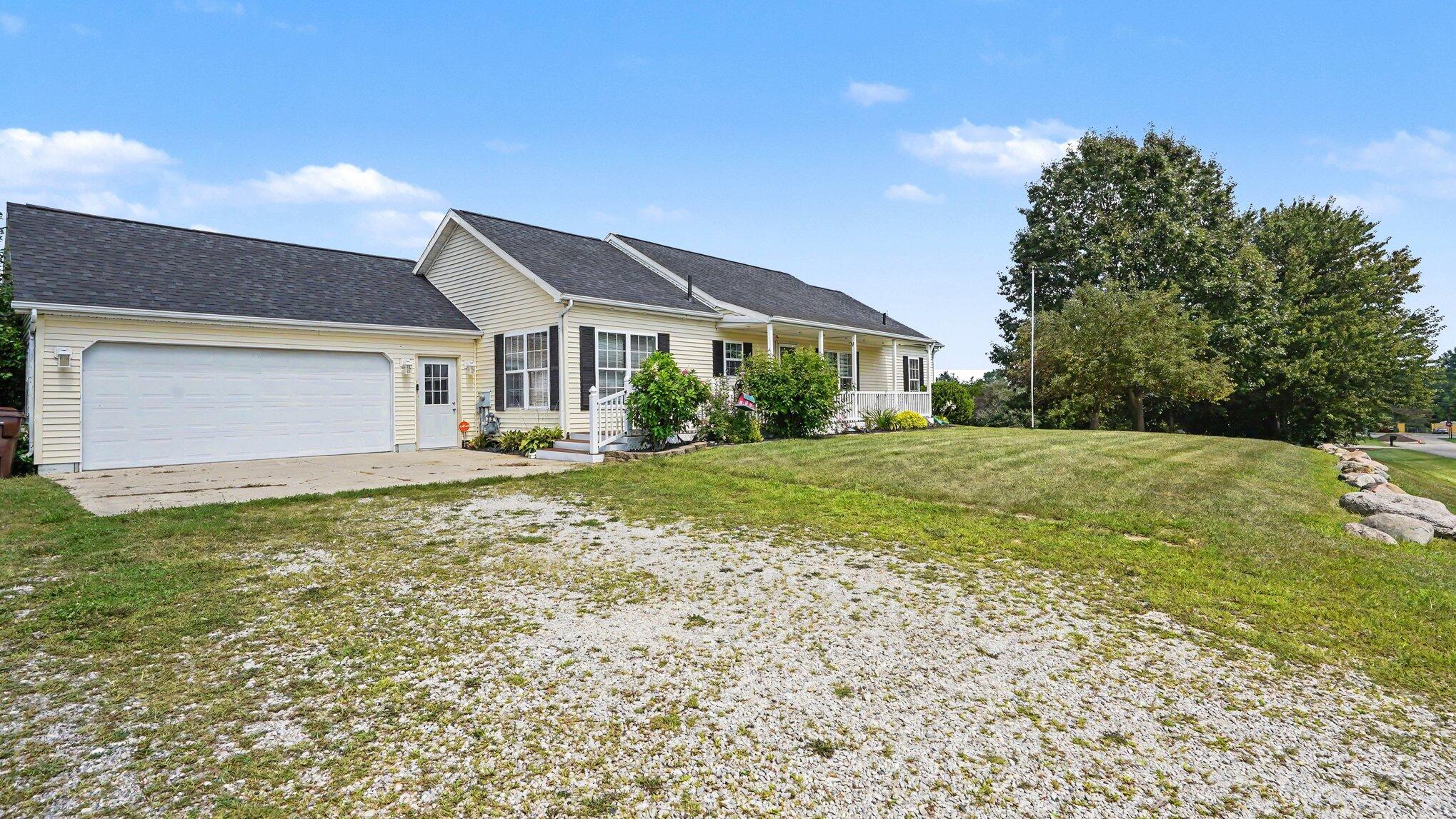 1082 Azalea Drive Property Photo 25