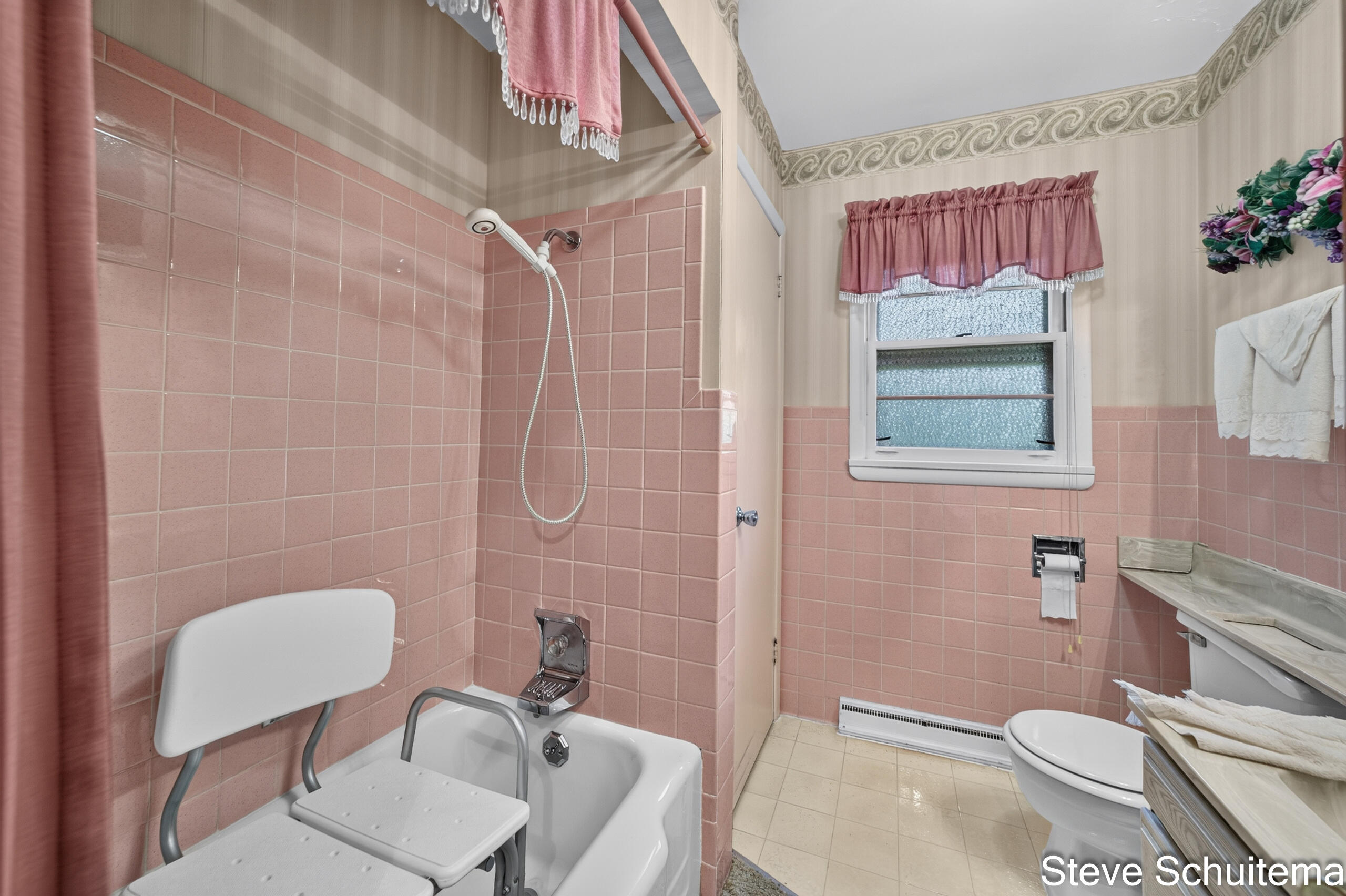 928 S Division Street Property Photo 20