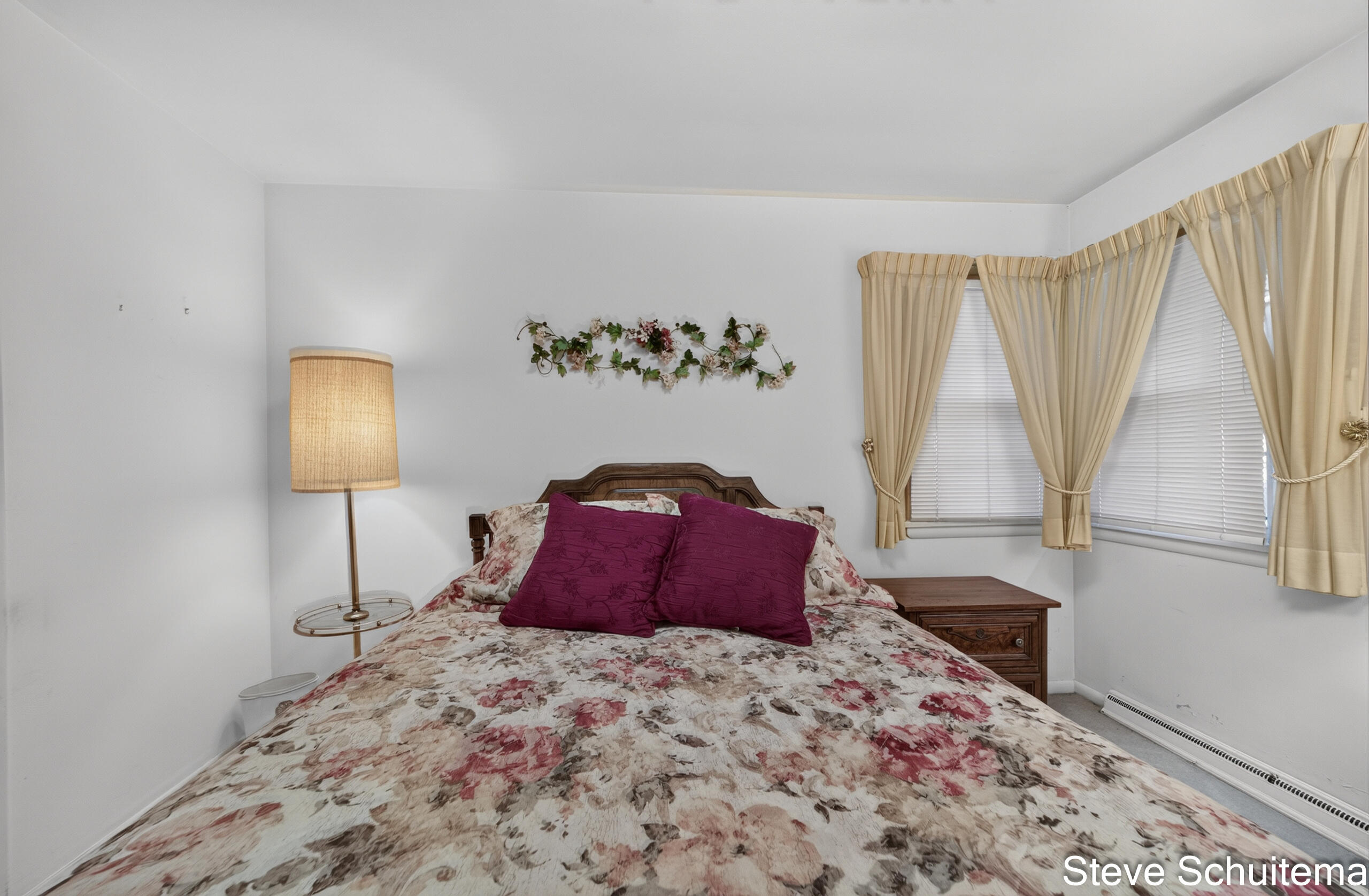 928 S Division Street Property Photo 23